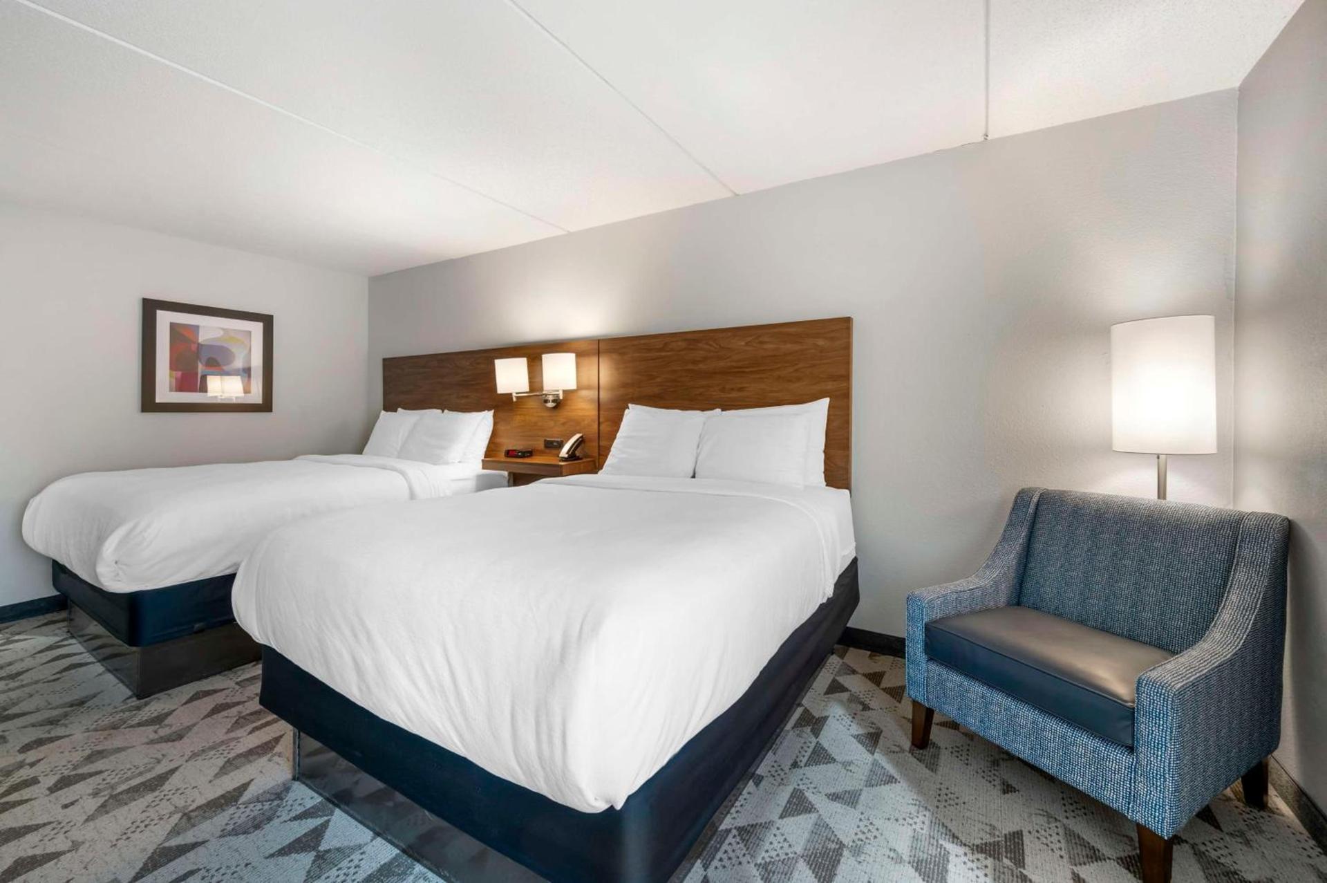 Best Western Plus Harrisonburg photo 15