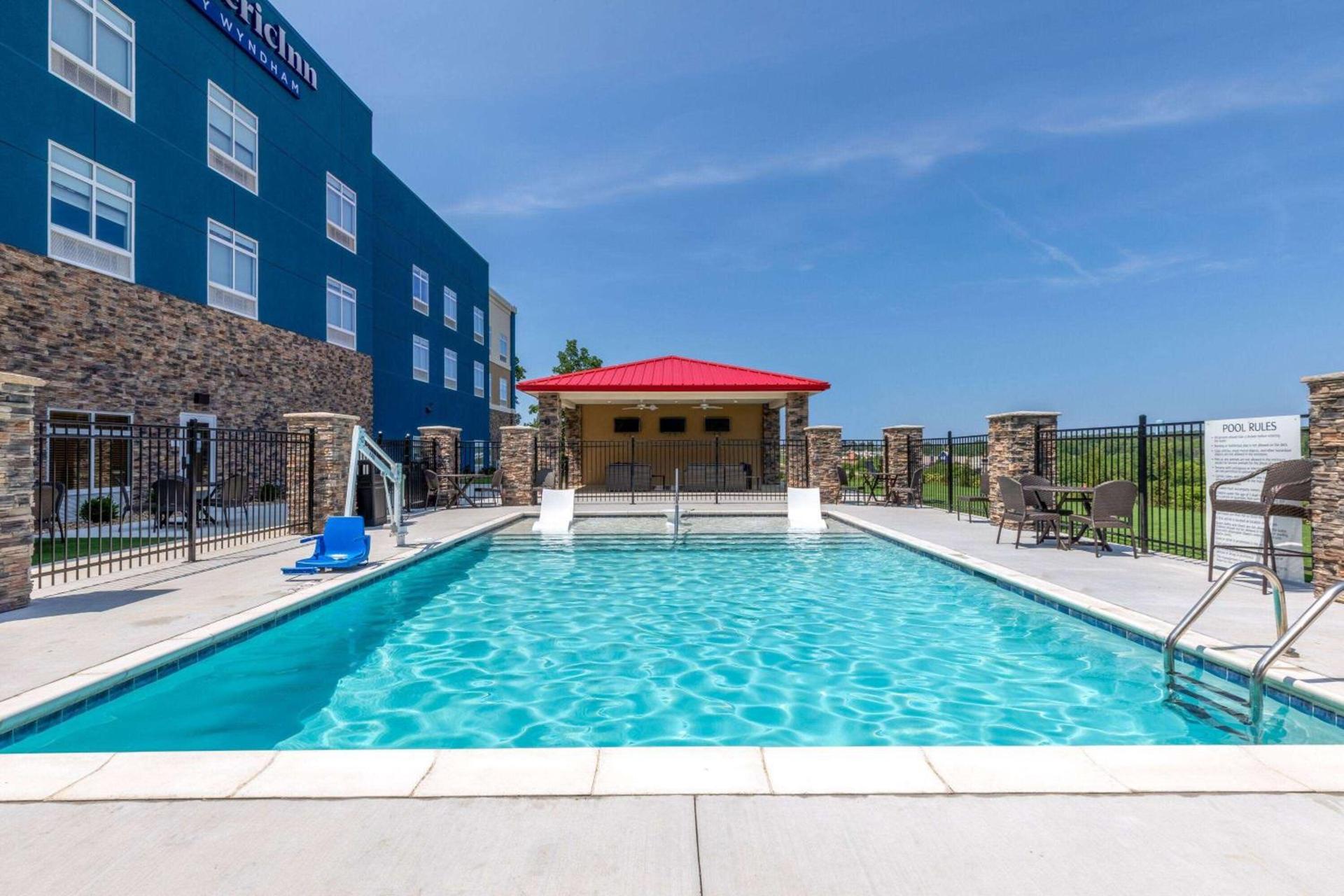 AmericInn by Wyndham Mountain Home photo 4