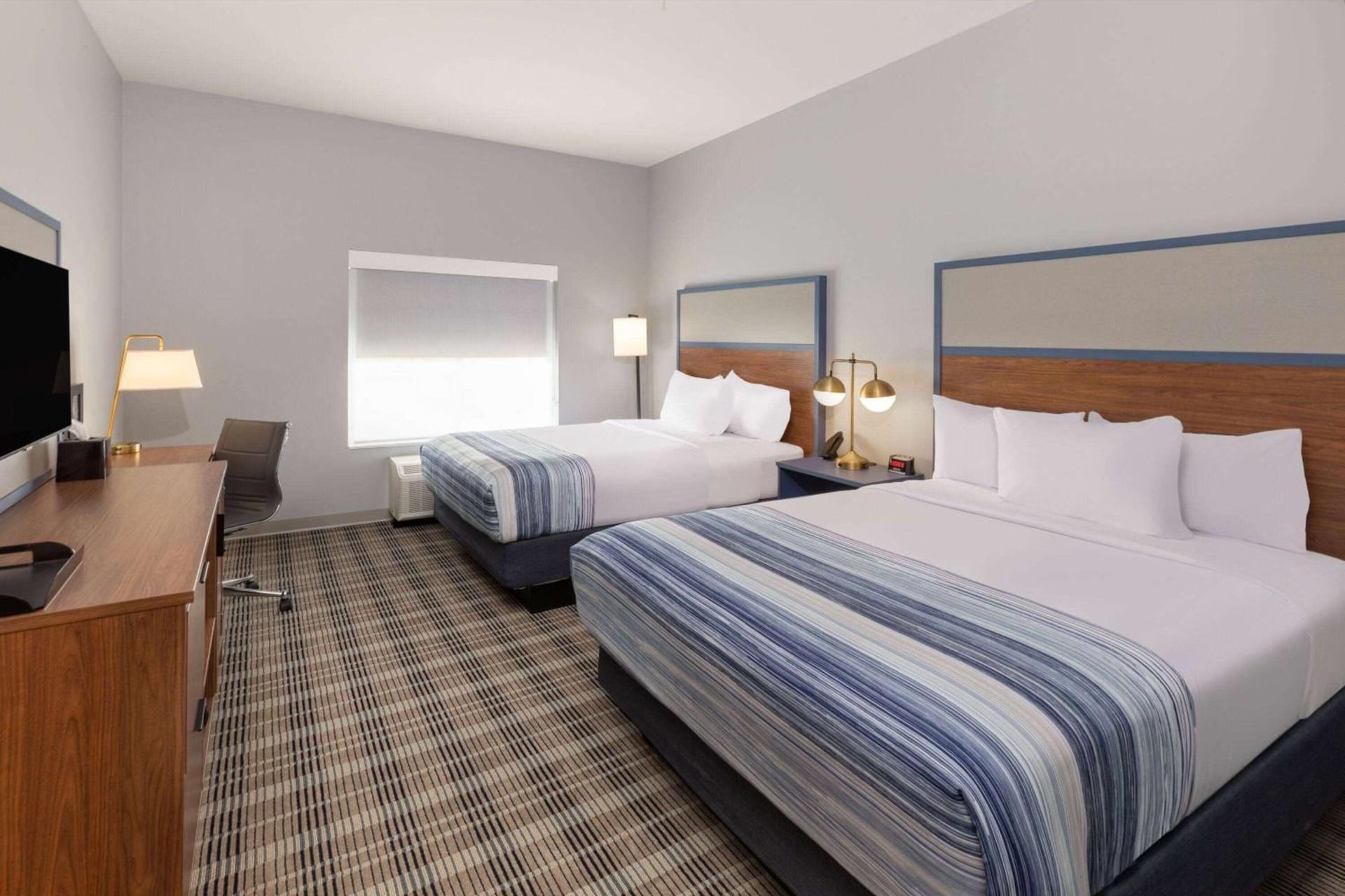 AmericInn by Wyndham Mountain Home photo 12