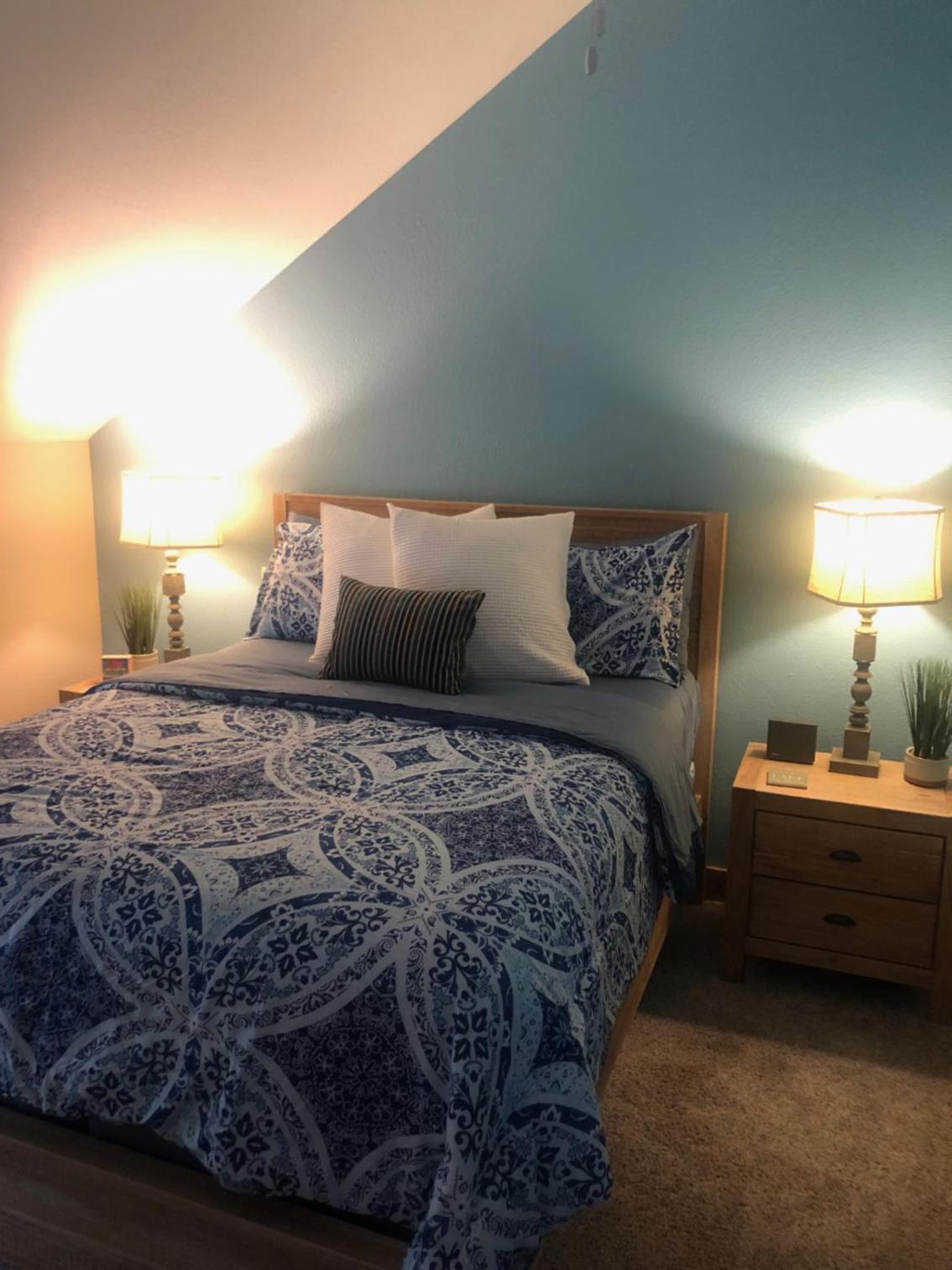 Lakeside Suites photo 17