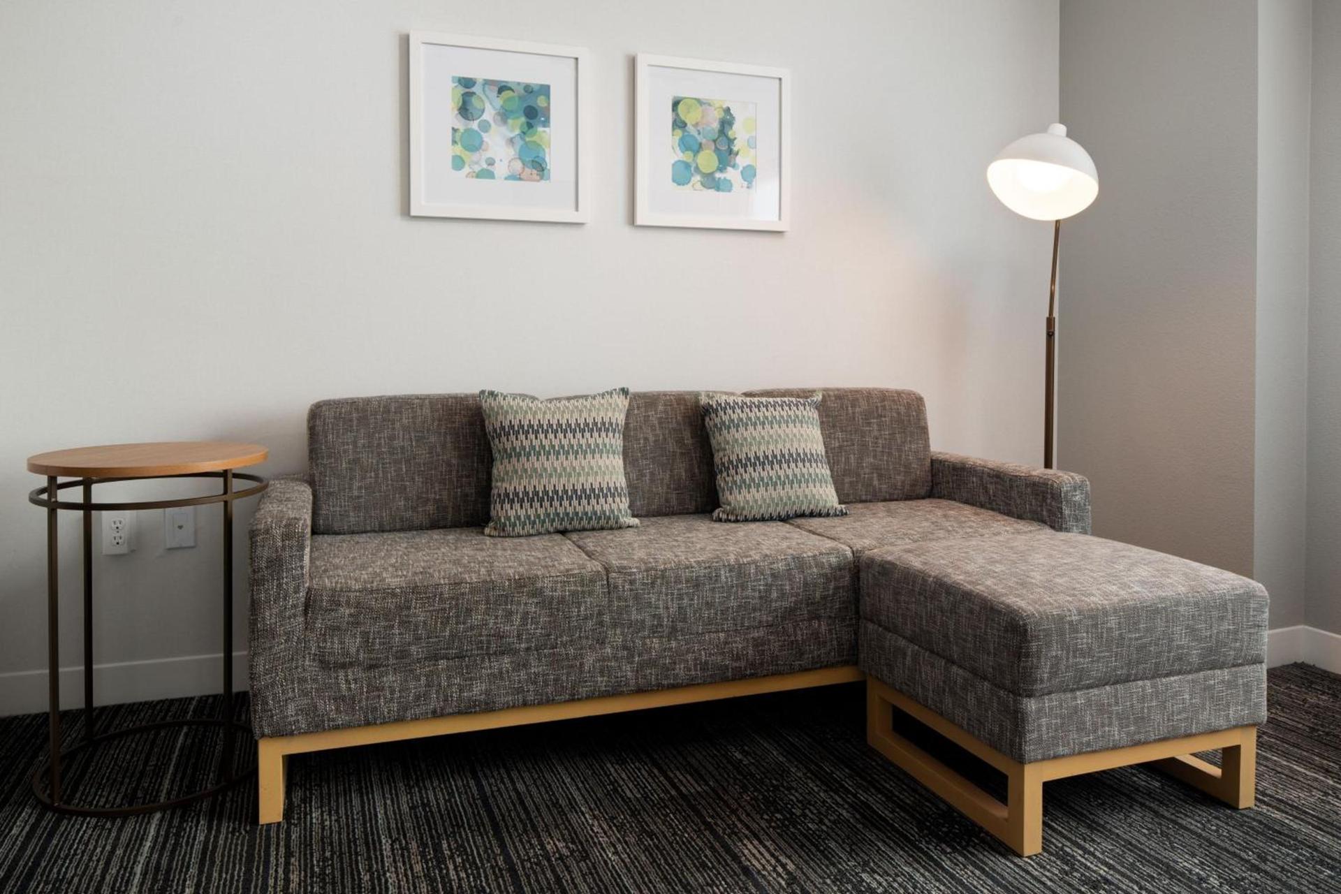 TownePlace Suites by Marriott Las Vegas North I-15 photo 29