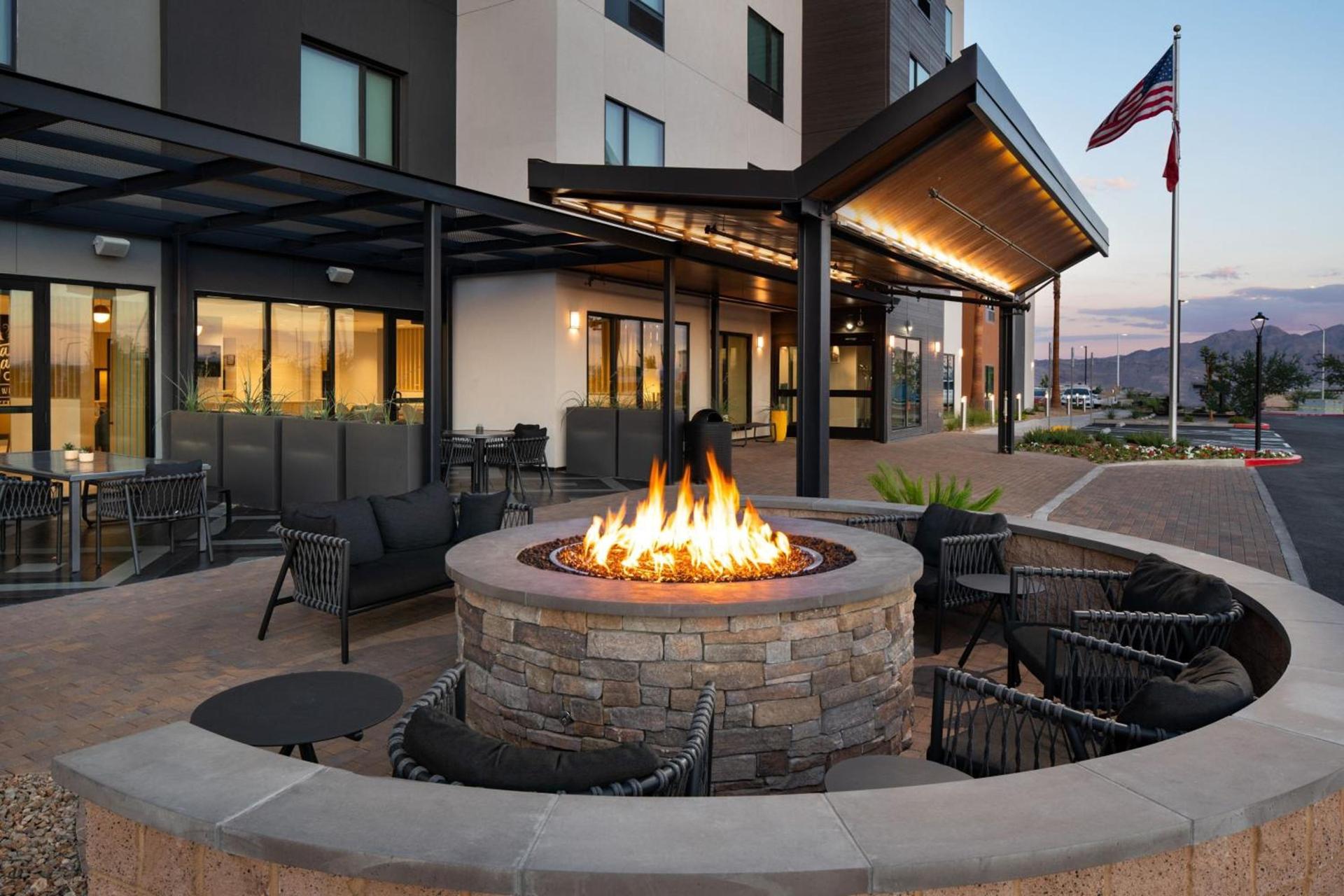 TownePlace Suites by Marriott Las Vegas North I-15 photo 38