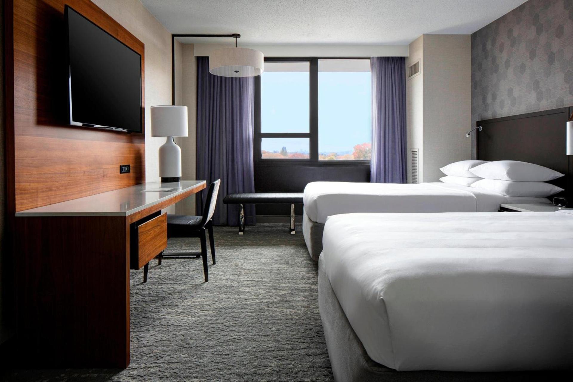New York LaGuardia Airport Marriott photo 12