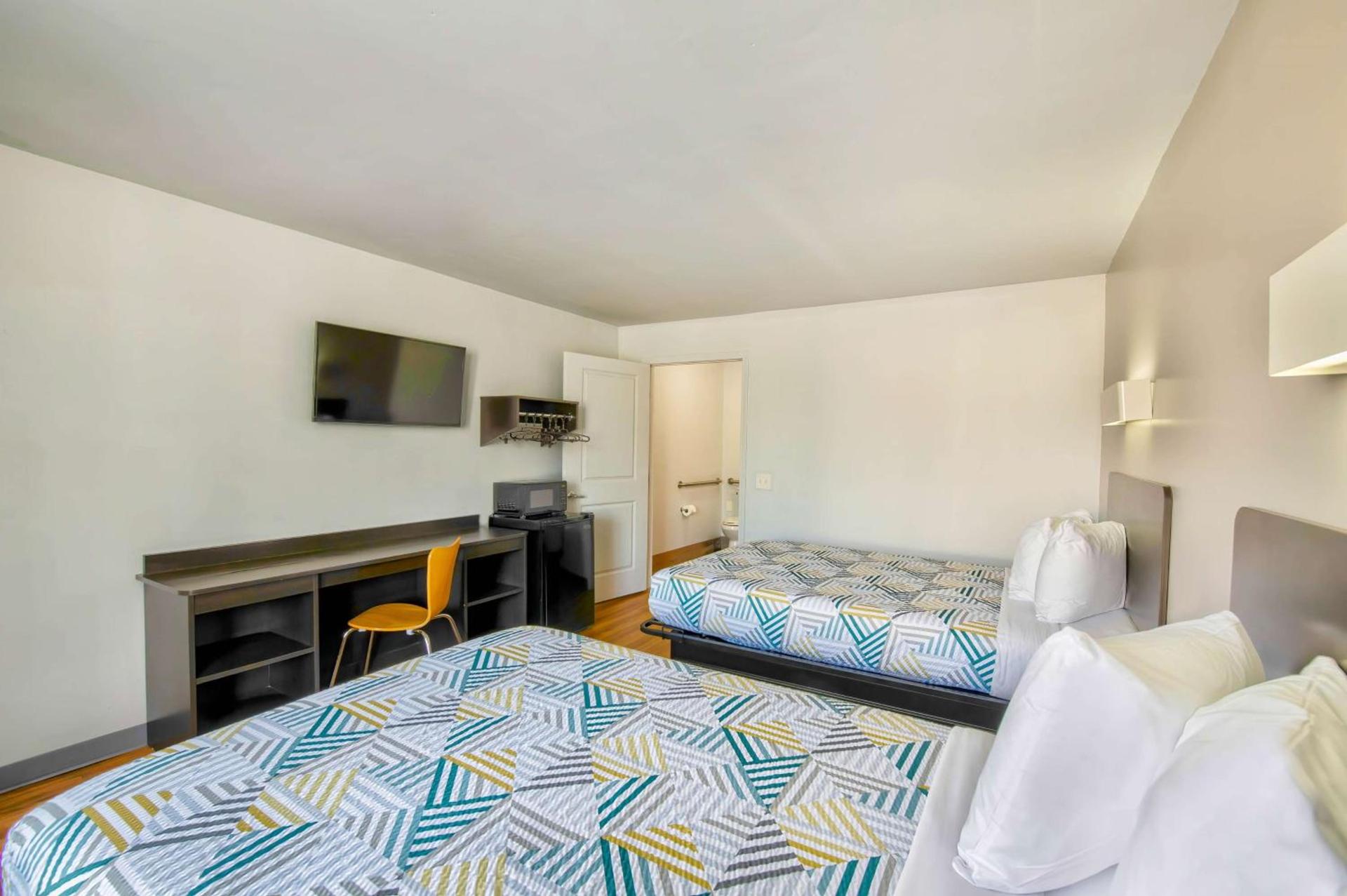 Motel 6-Conyers, GA photo 12