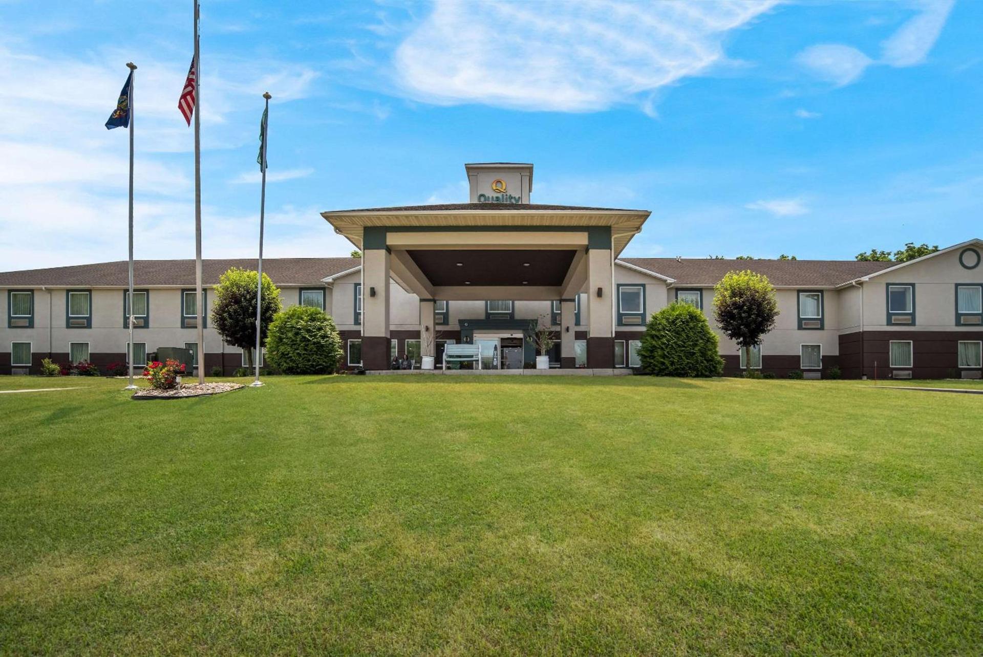 Quality Inn & Suites Chambersburg Northeast — hotel in Chambersburg