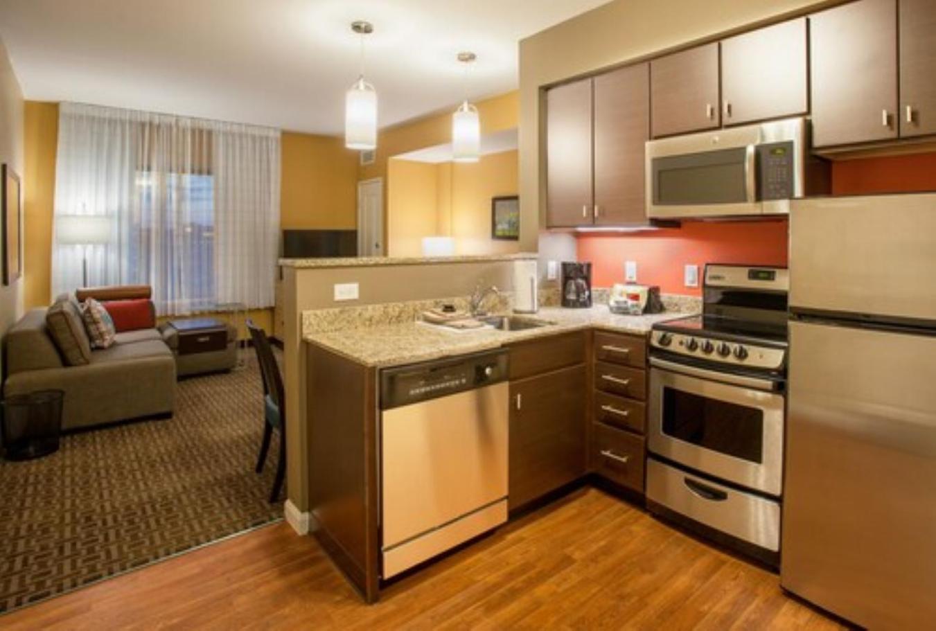 TownePlace Suites by Marriott Minneapolis near Mall of America photo 6