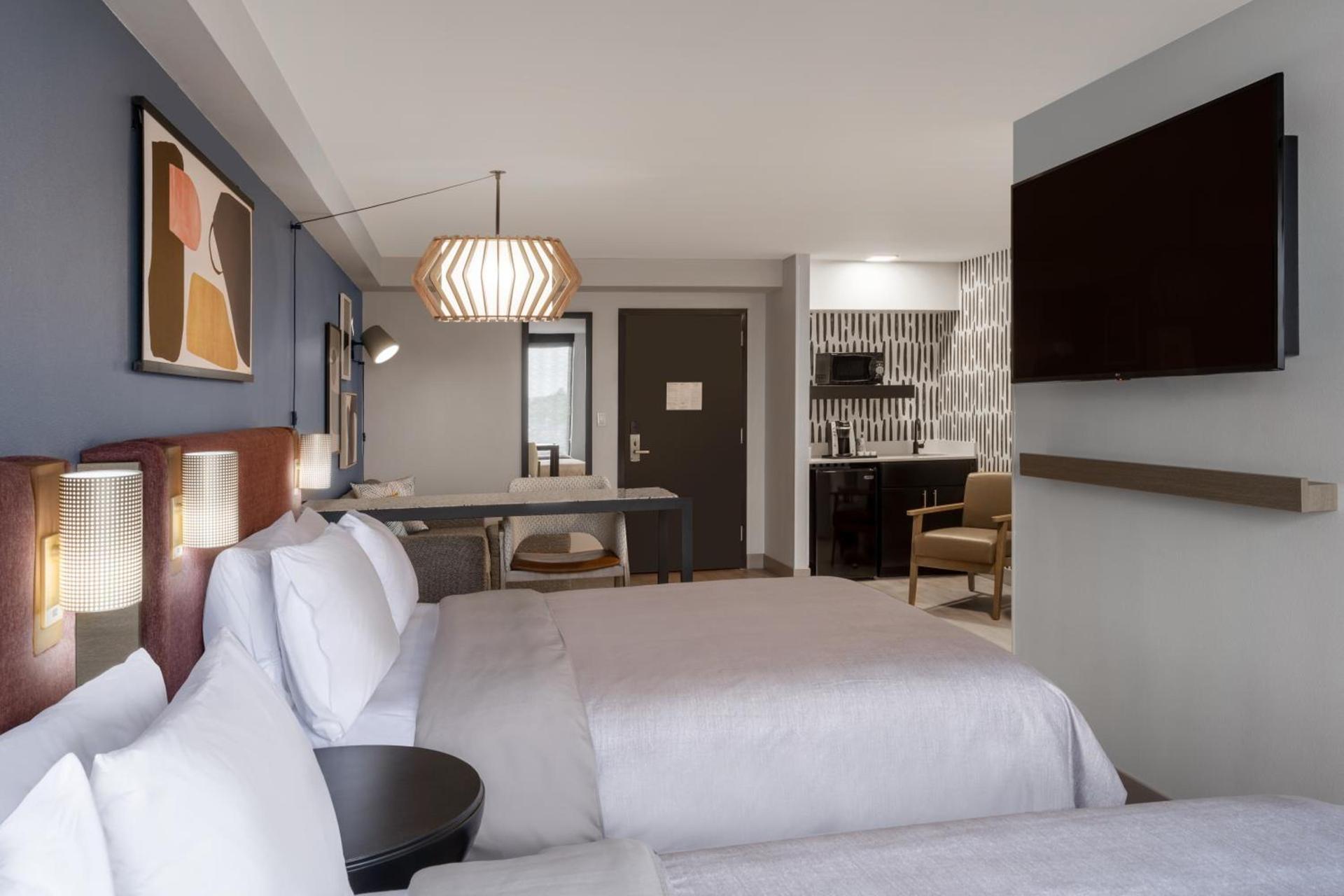 Atwell Suites Austin Airport by IHG photo 4