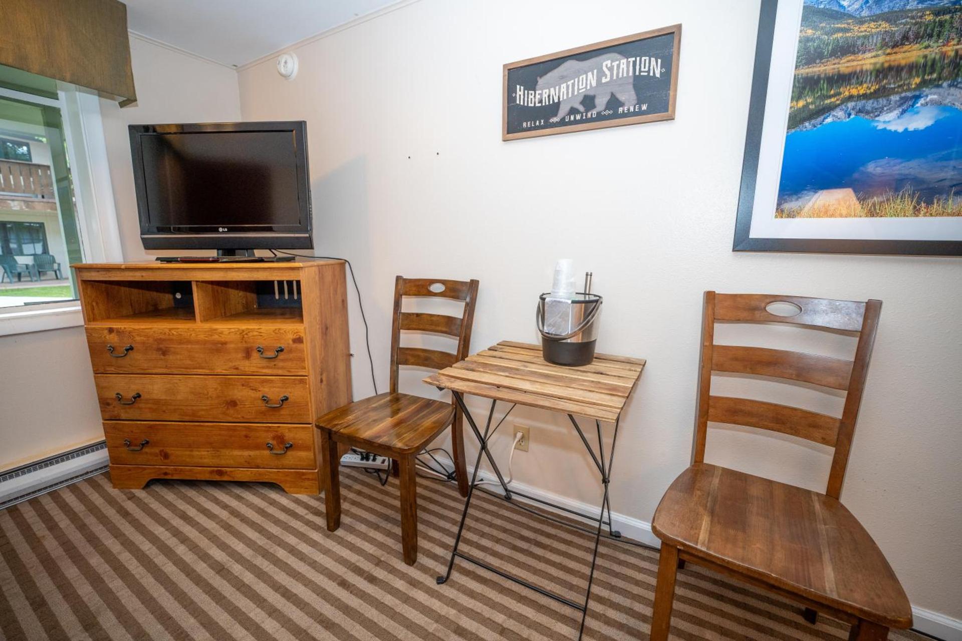 Estes Mountain Inn photo 46
