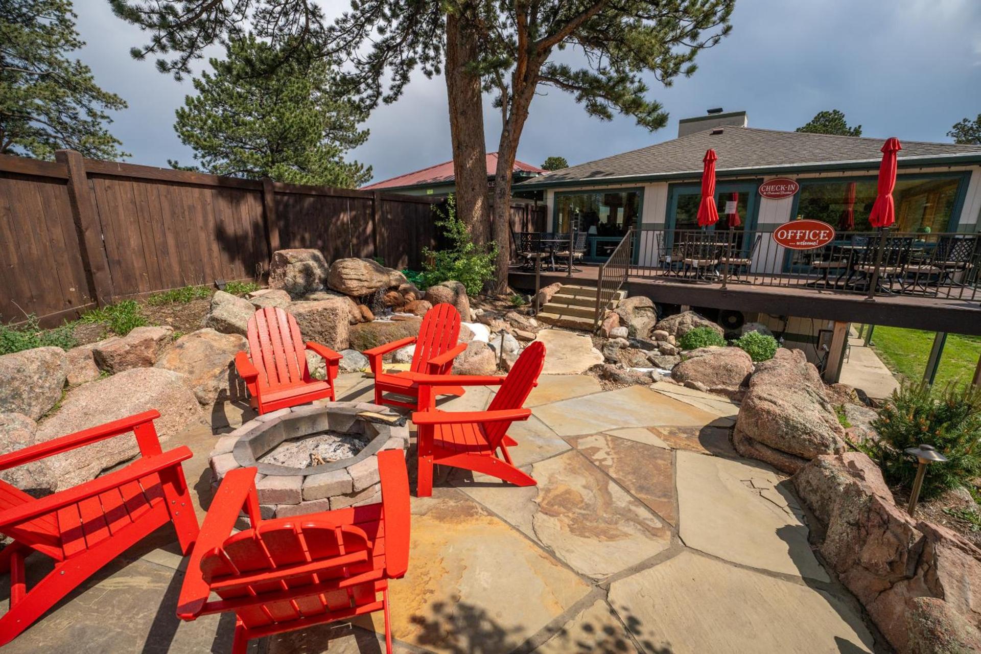 Estes Mountain Inn photo 91