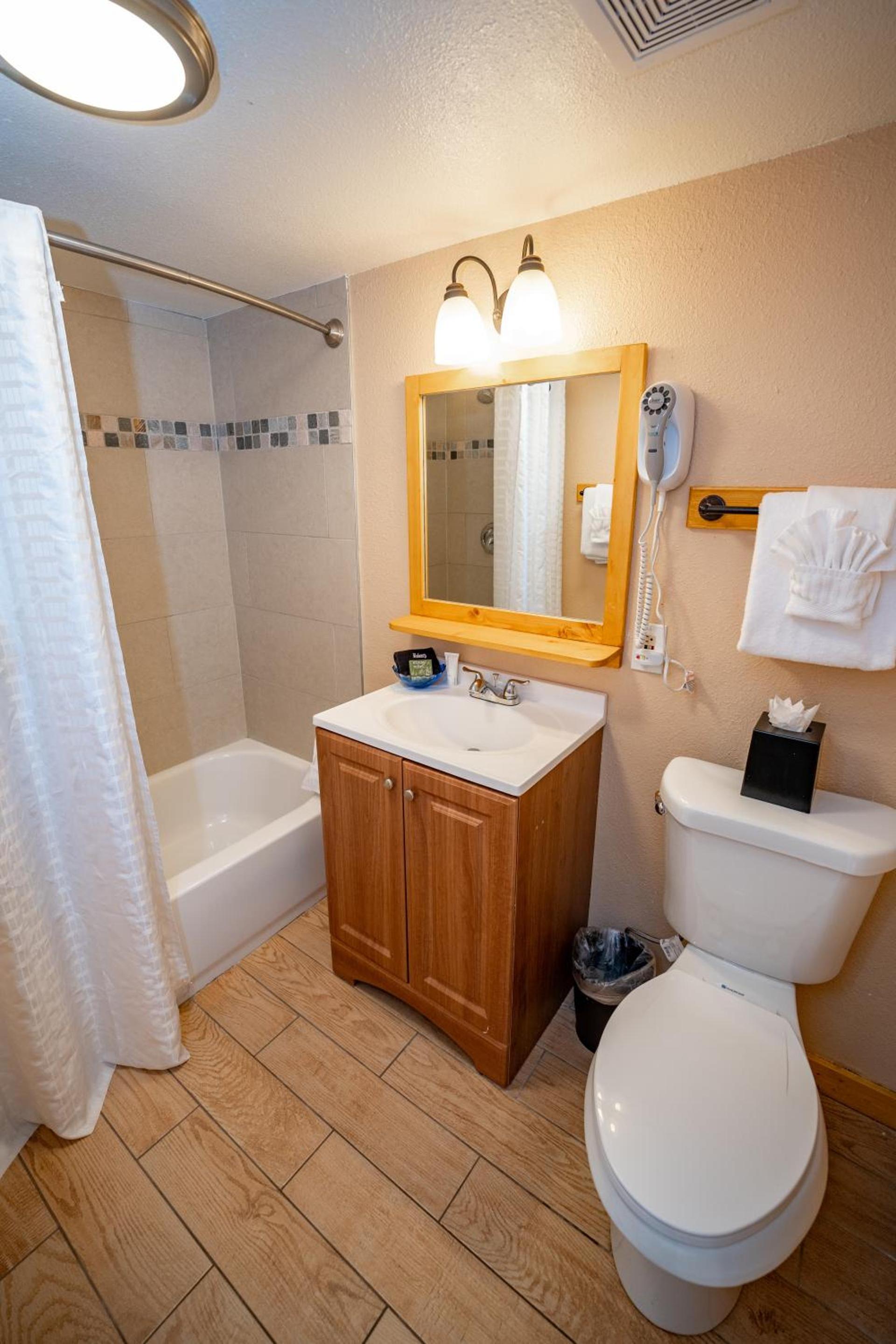 Estes Mountain Inn photo 90