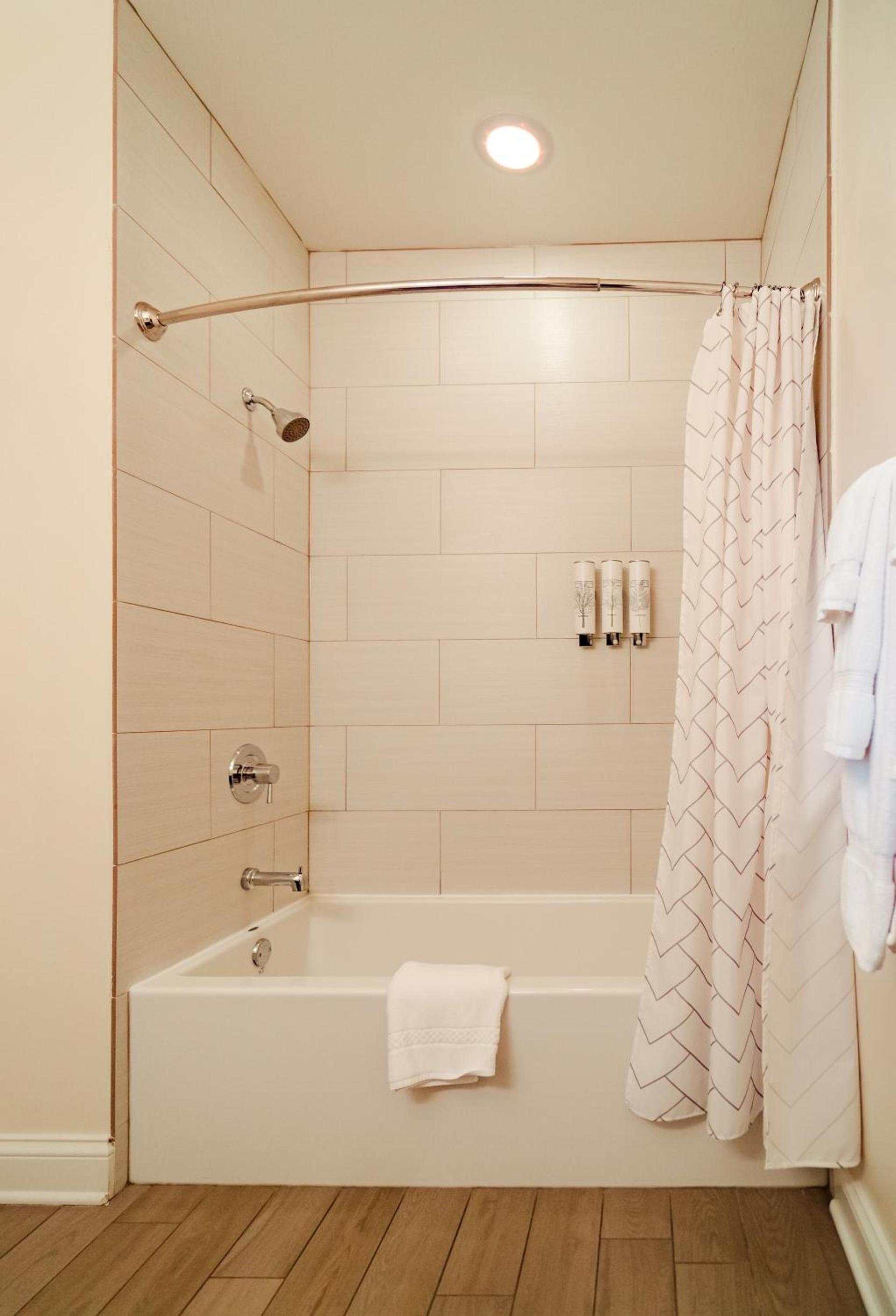 The Guesthouse Hotel photo 36