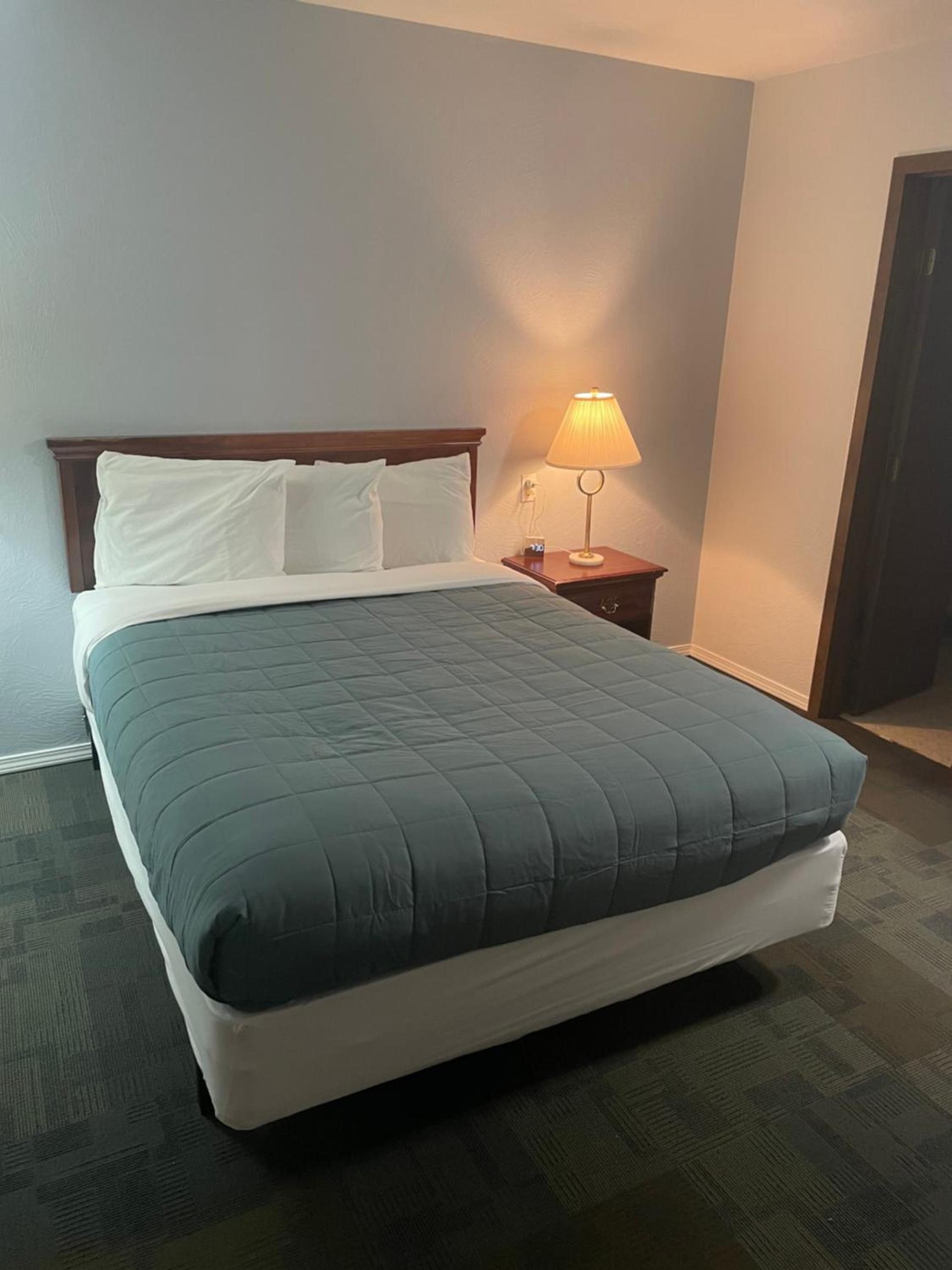 Americas Best Value Inn Polson photo 33