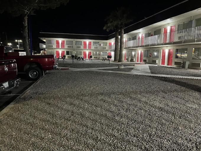 Motel 6 - Pecos, TX photo 4
