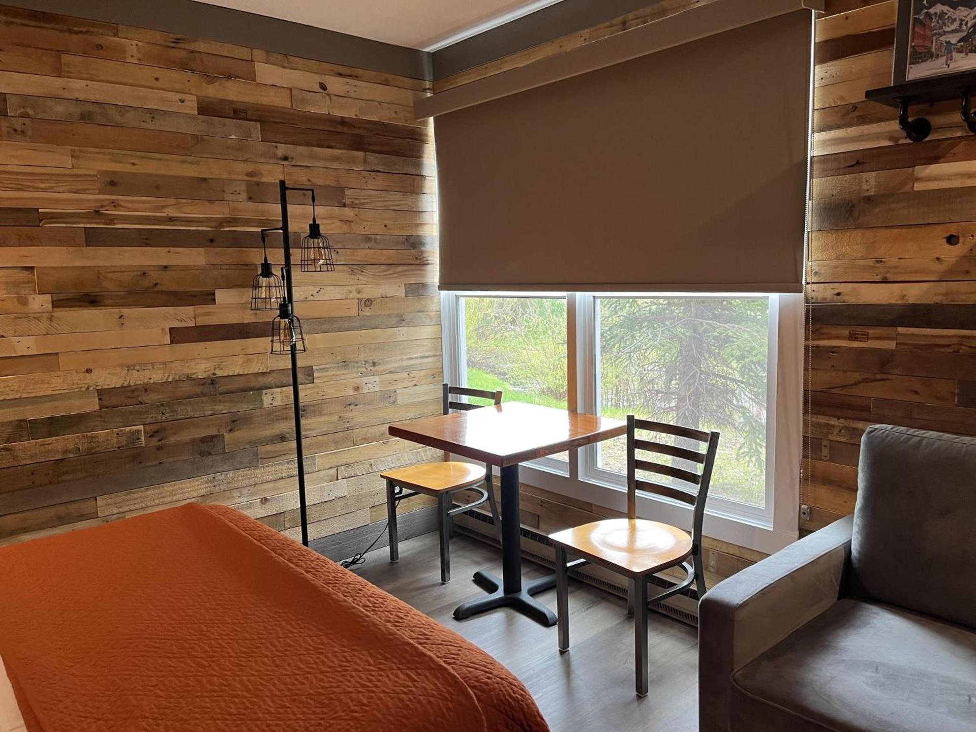 Mountainside Inn 207 by Alpine Lodging Telluride photo 6