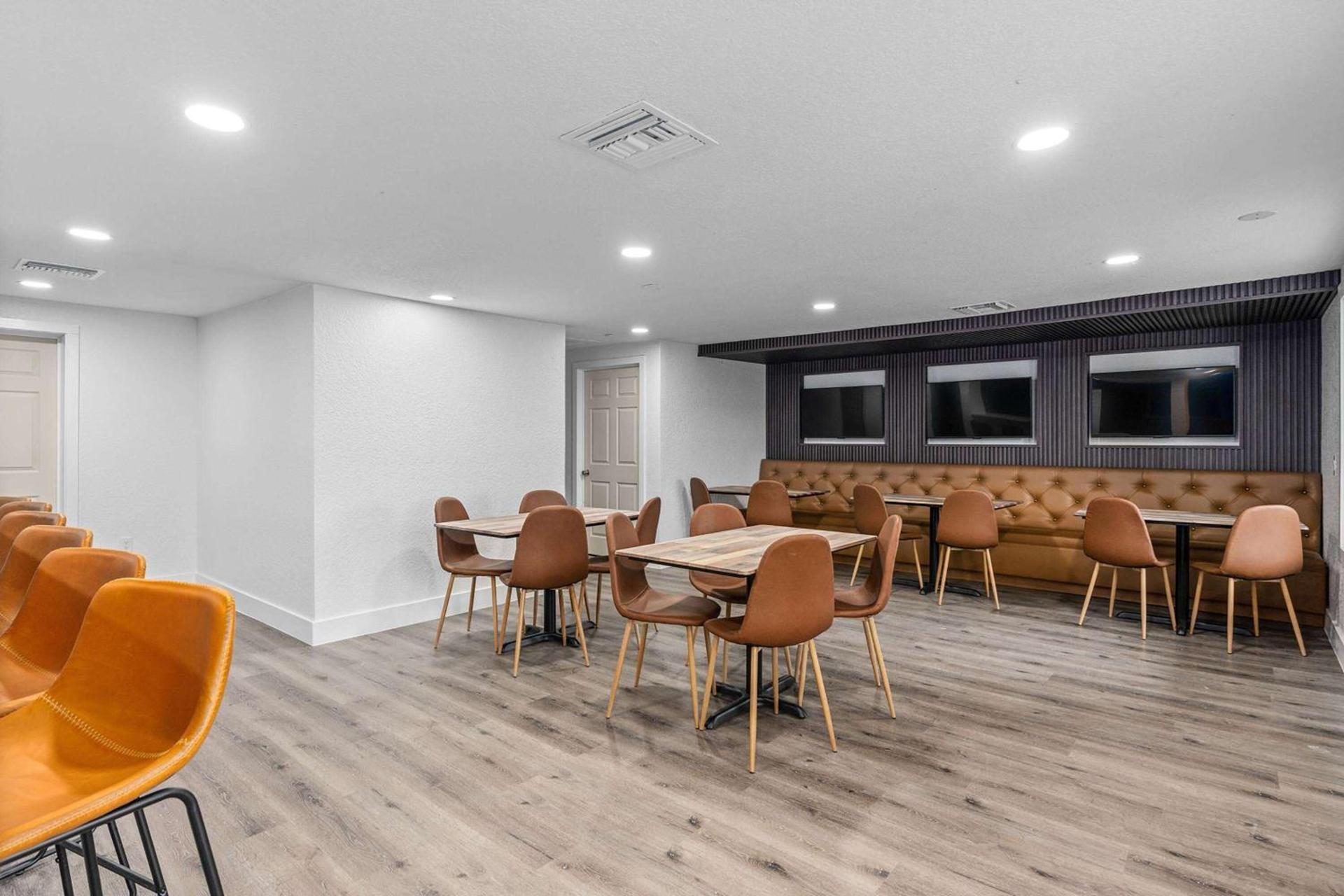 Travelodge by Wyndham Kissimmee Orlando photo 20