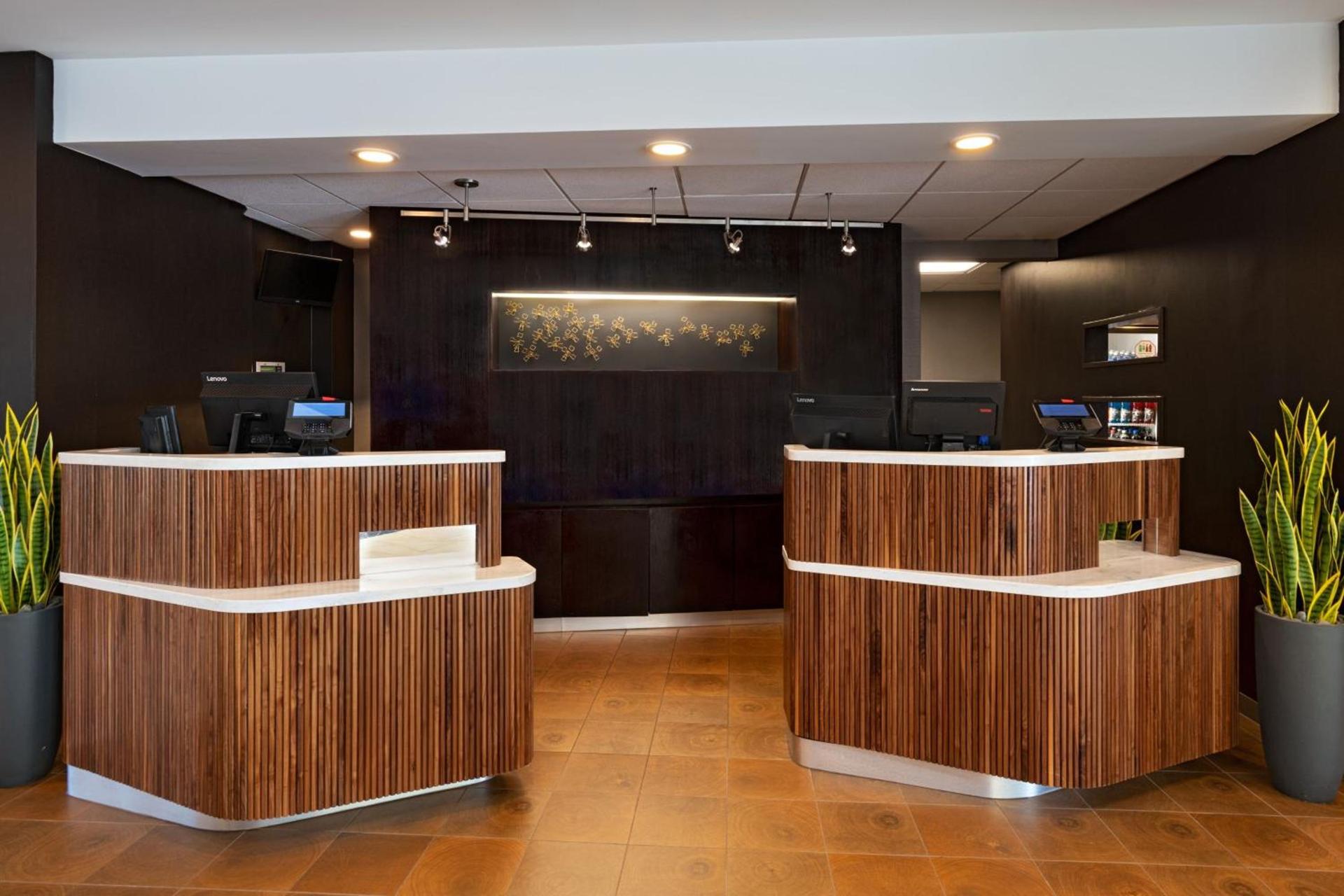 Courtyard by Marriott Dallas Richardson at Spring Valley photo 2