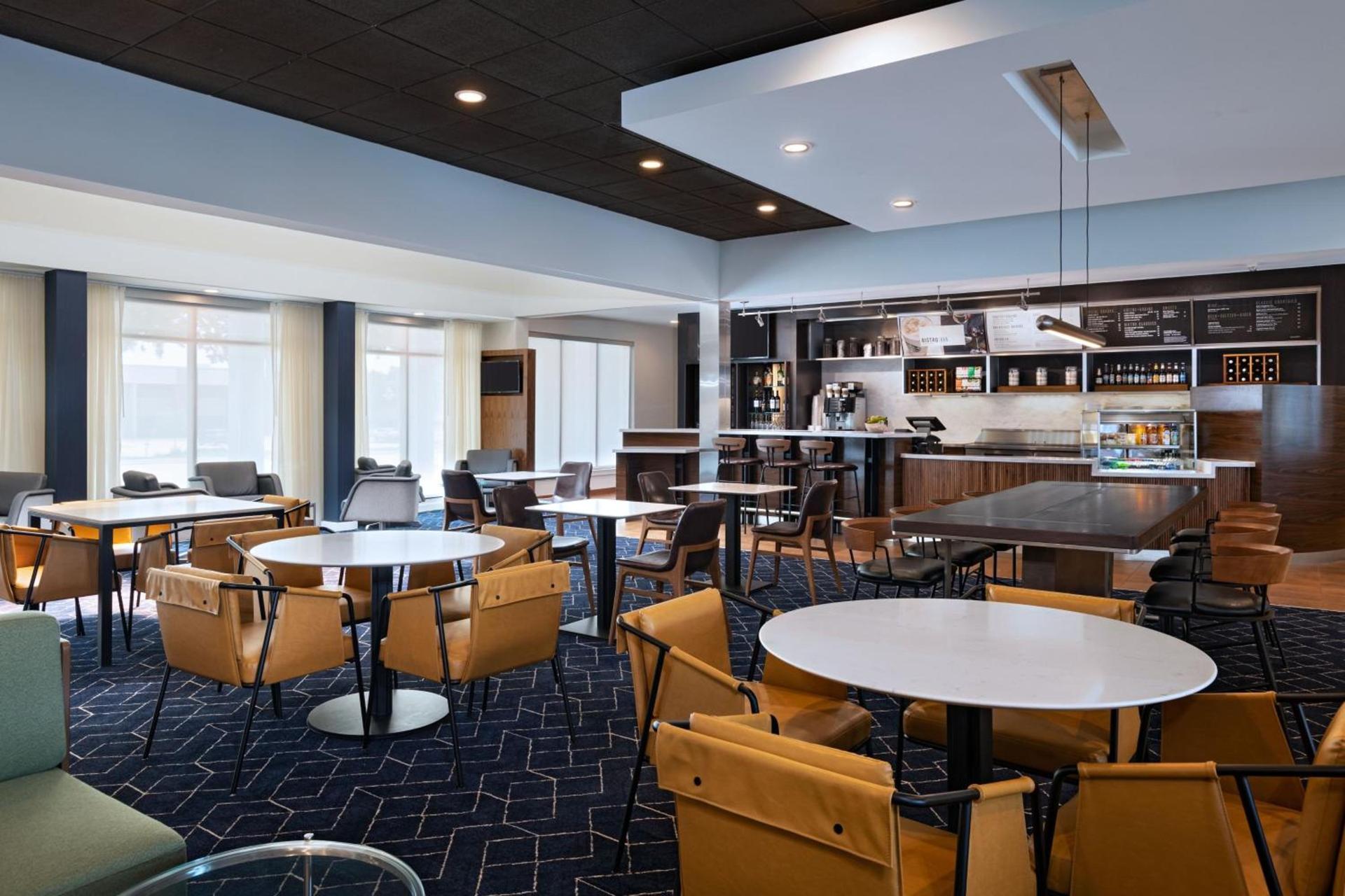 Courtyard by Marriott Dallas Richardson at Spring Valley photo 4