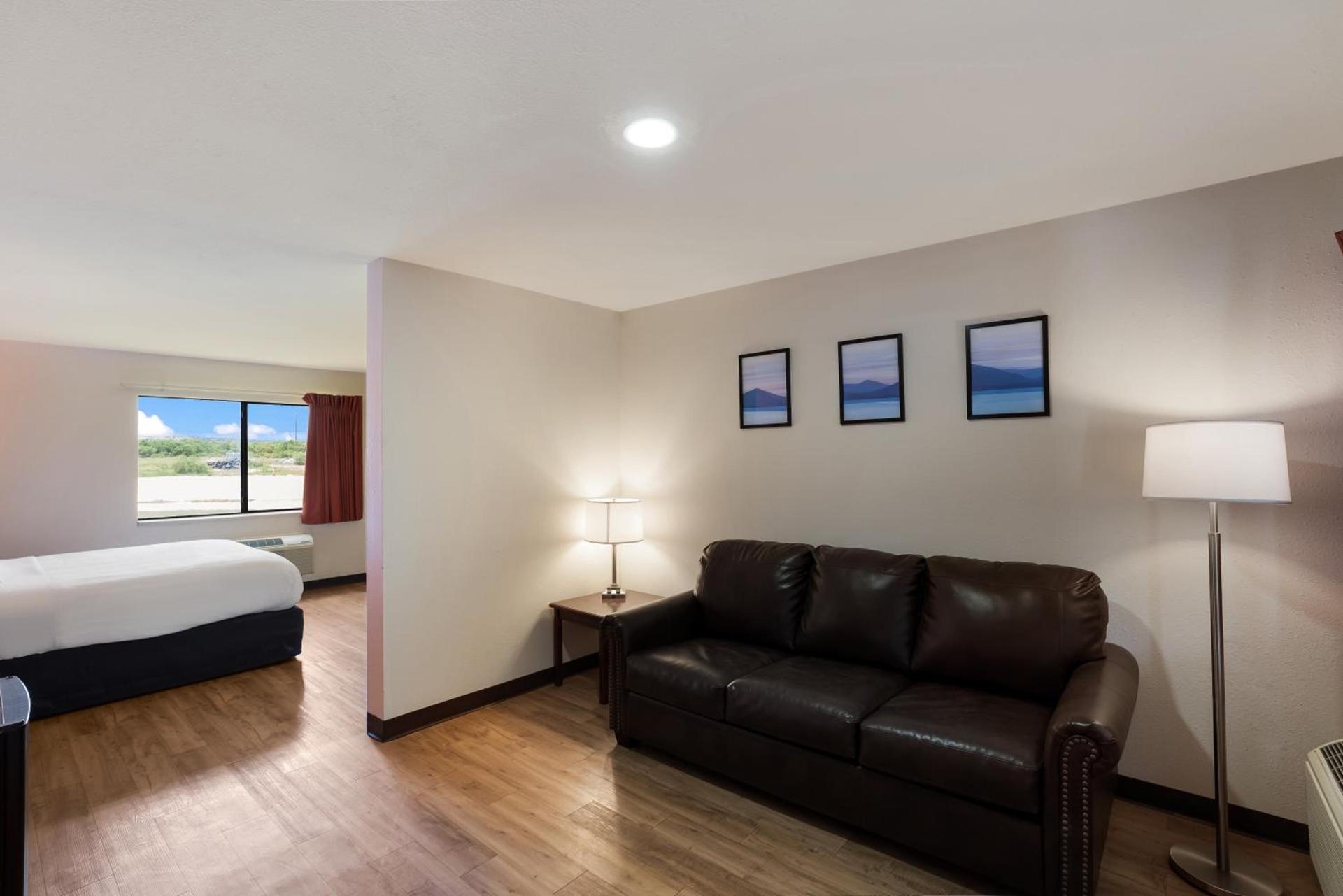 Quality Inn & Suites Junction photo 64