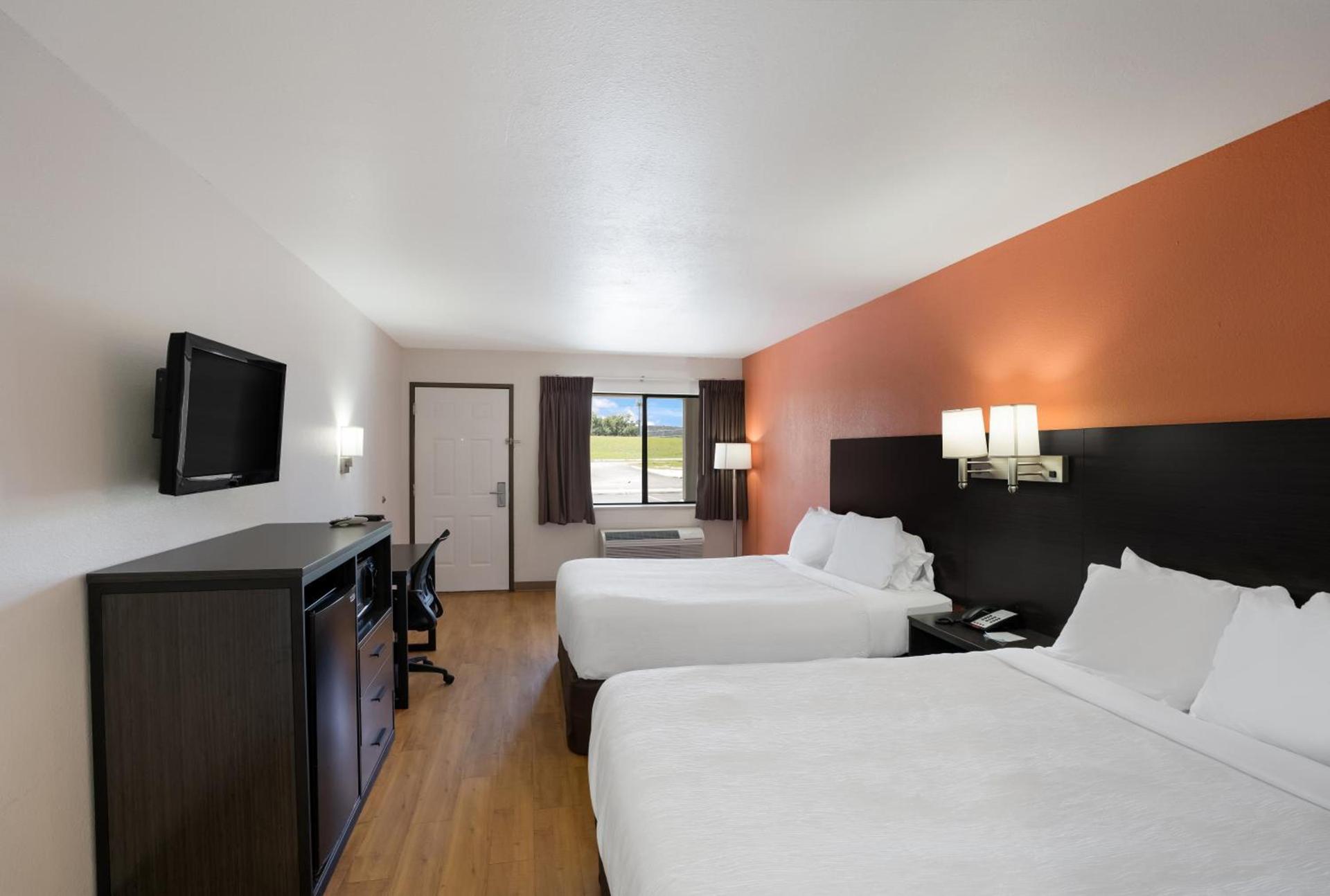 Quality Inn & Suites Junction photo 75