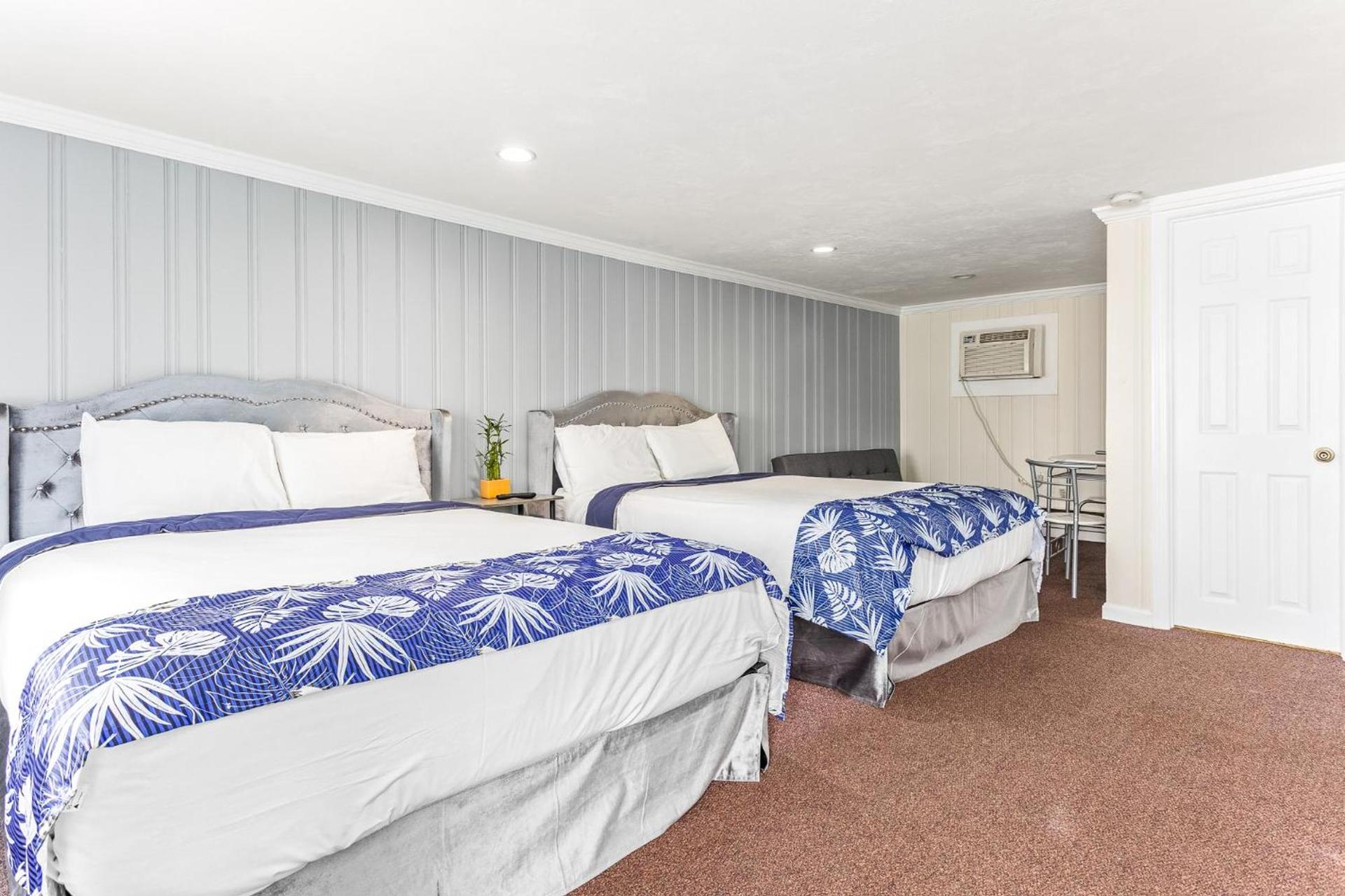 Tides Motel - Hampton Beach photo 7