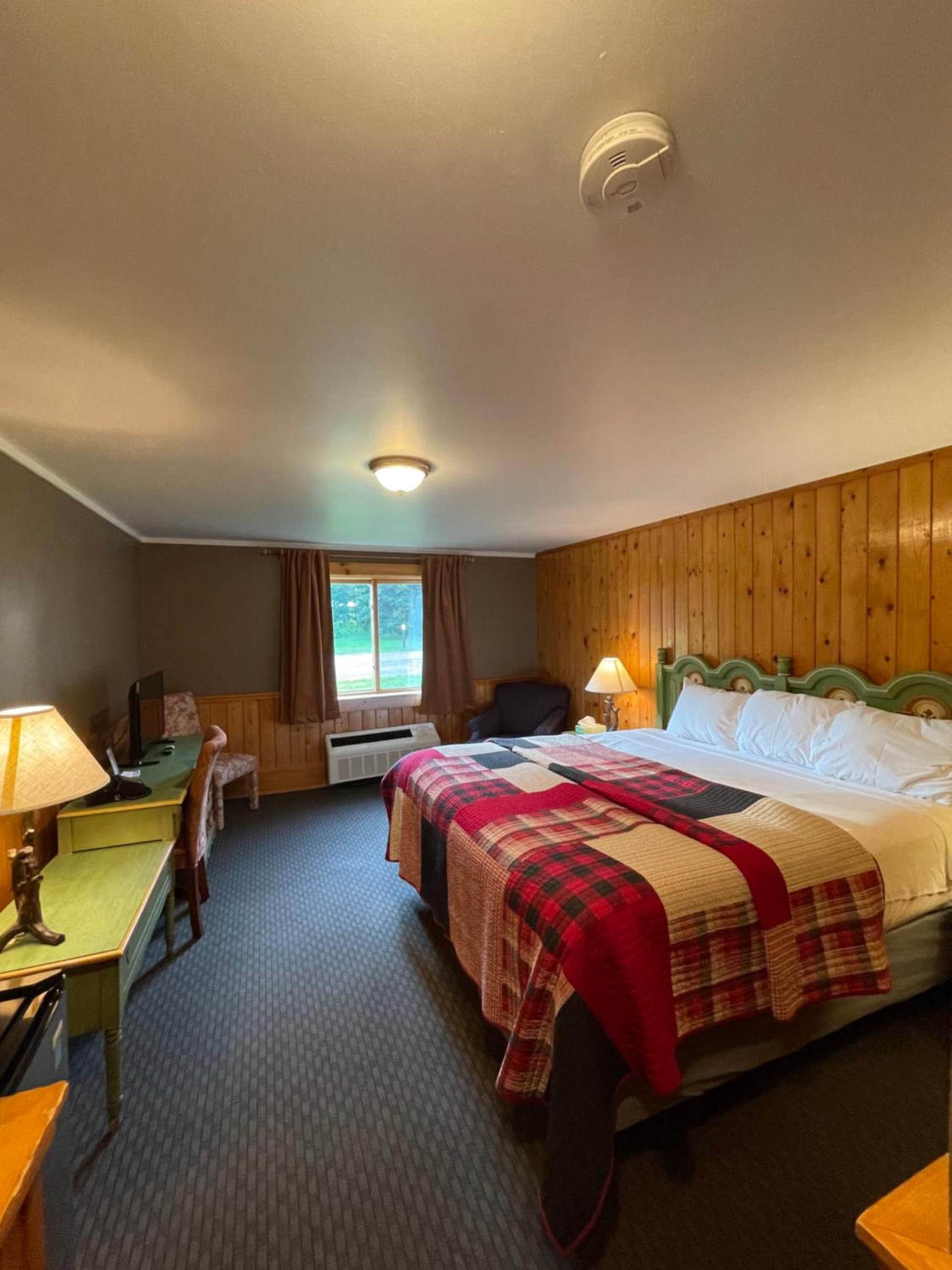 Northern Lights Lodge photo 55
