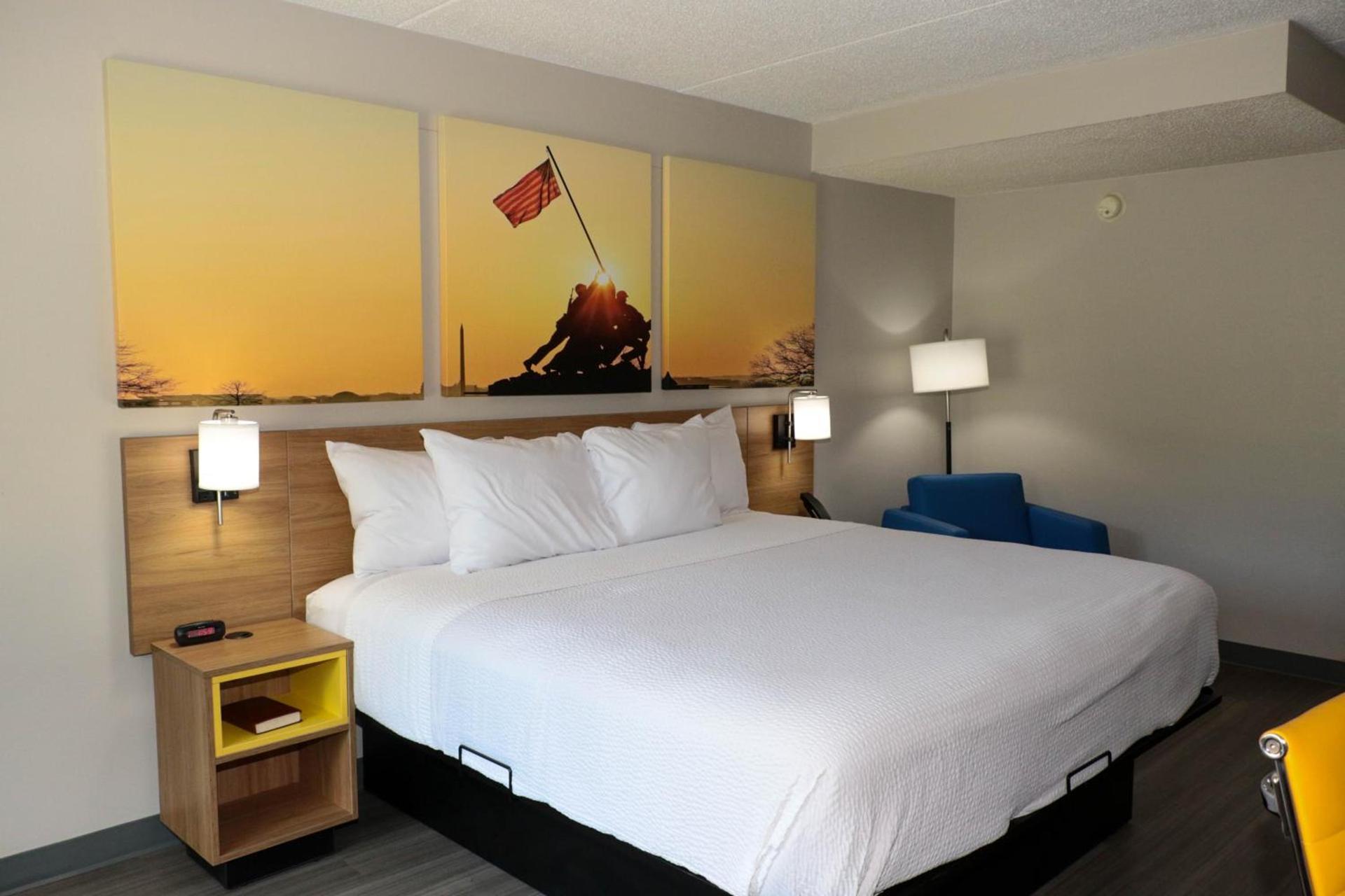 Days Inn by Wyndham Farmville photo 41