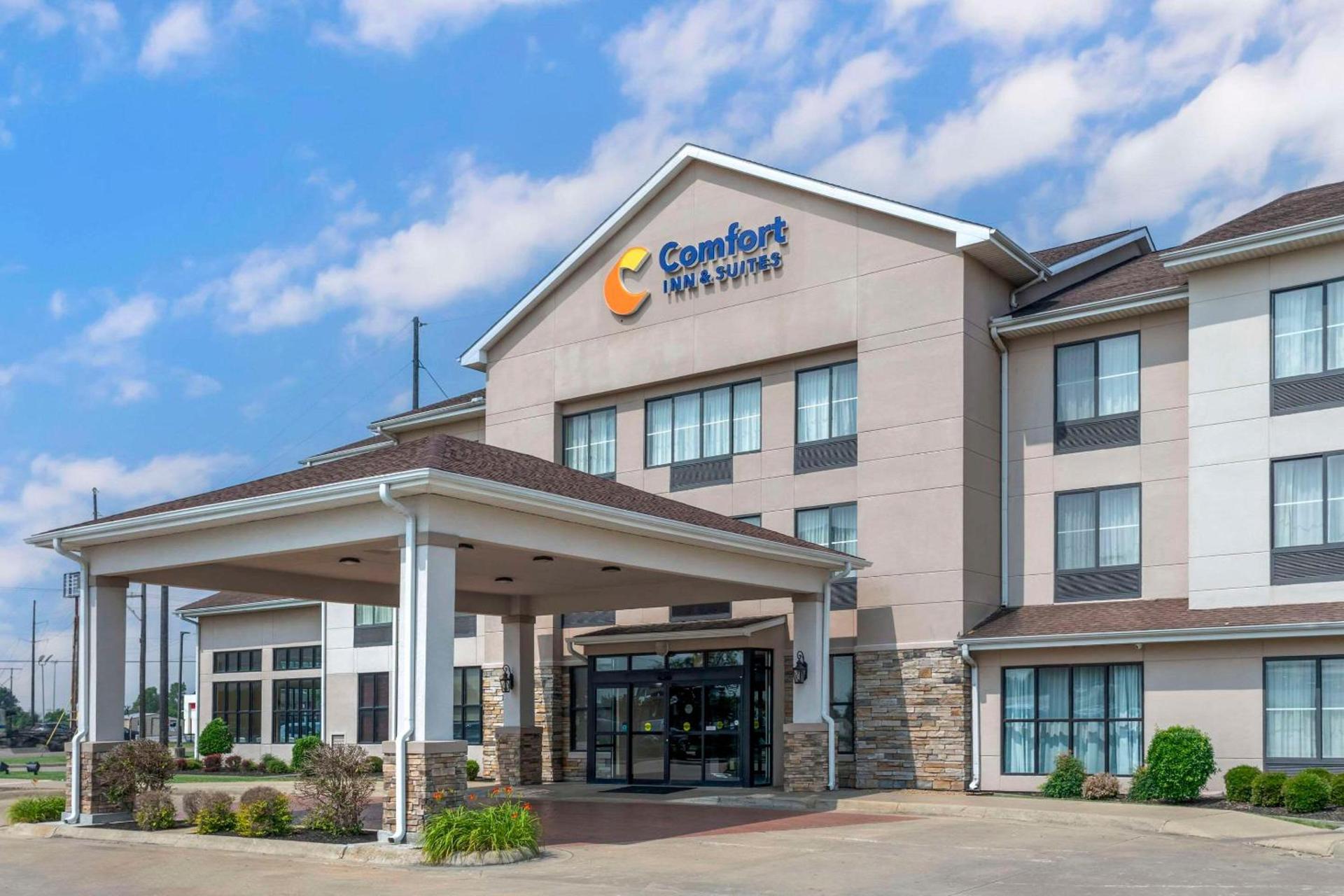 Comfort Inn & Suites Blytheville photo 2
