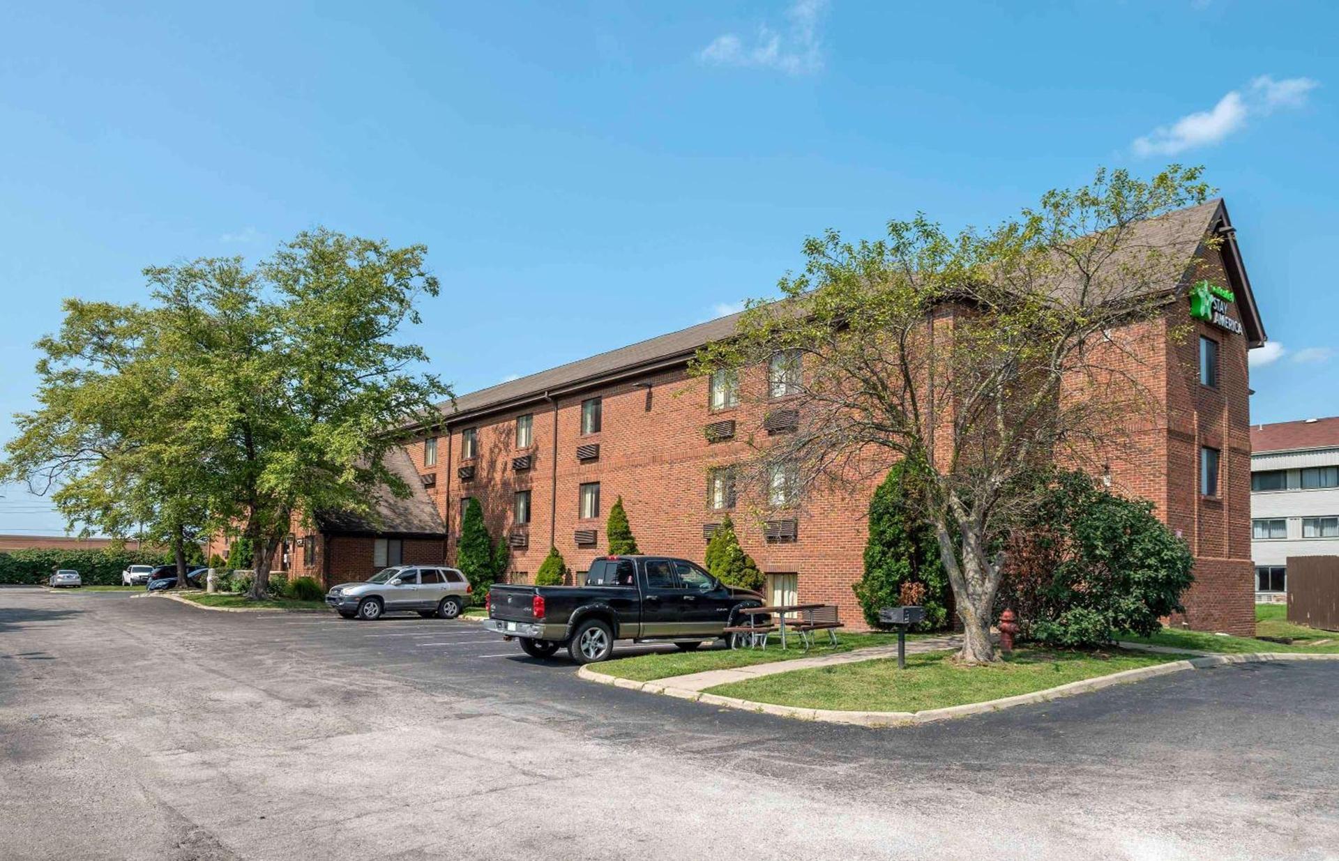 MainStay Suites Indianapolis Northwest - College Park photo 9