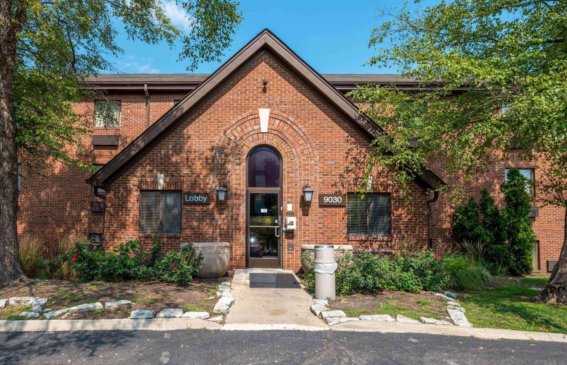 MainStay Suites Indianapolis Northwest - College Park photo 7