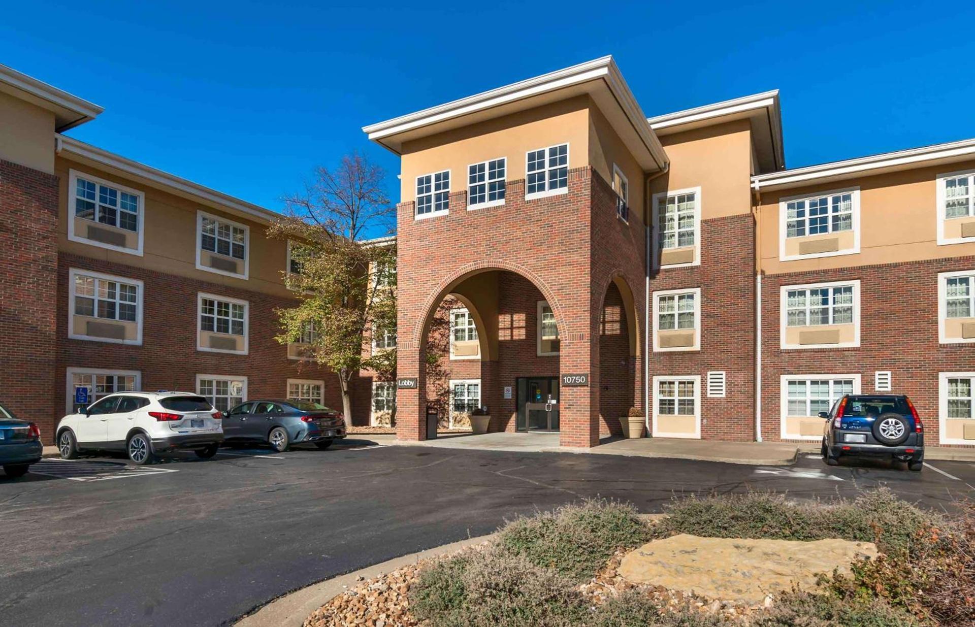 Extended Stay America Suites - Kansas City - Overland Park - Quivira Rd — hotel in Lenexa