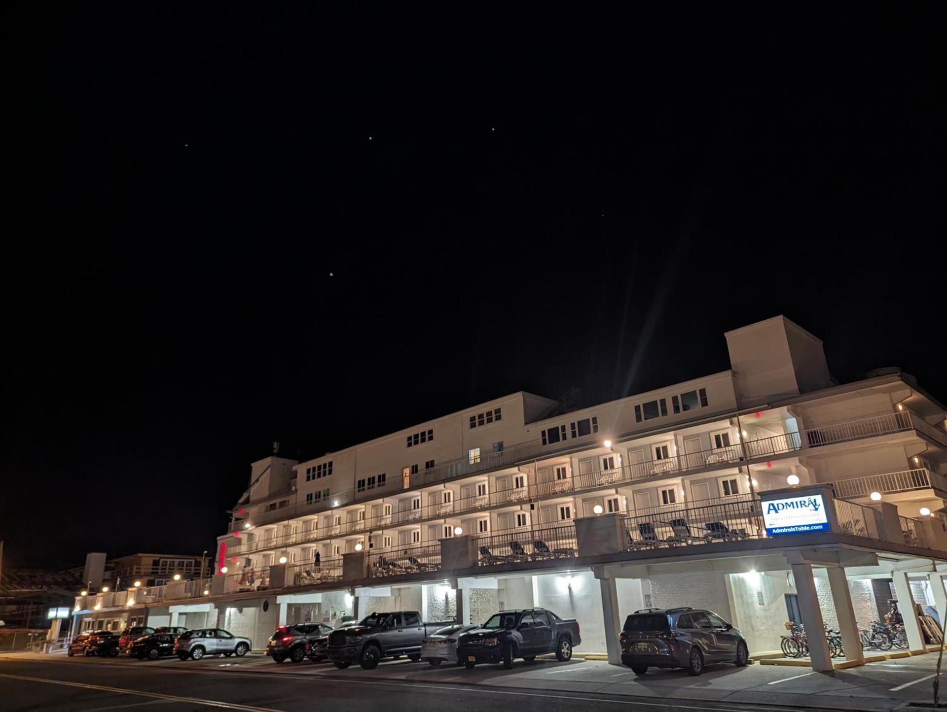Admiral Resort Motel photo 34