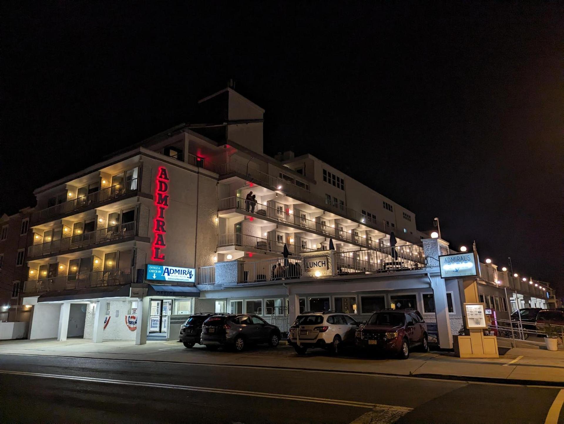 Admiral Resort Motel photo 33