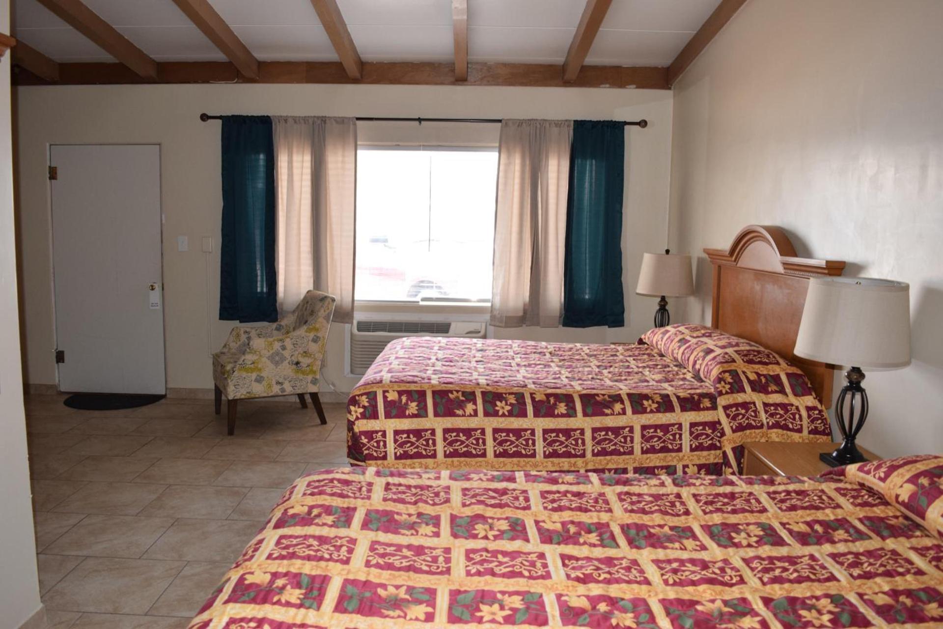 BUTTERFIELD STAGE MOTEL photo 13