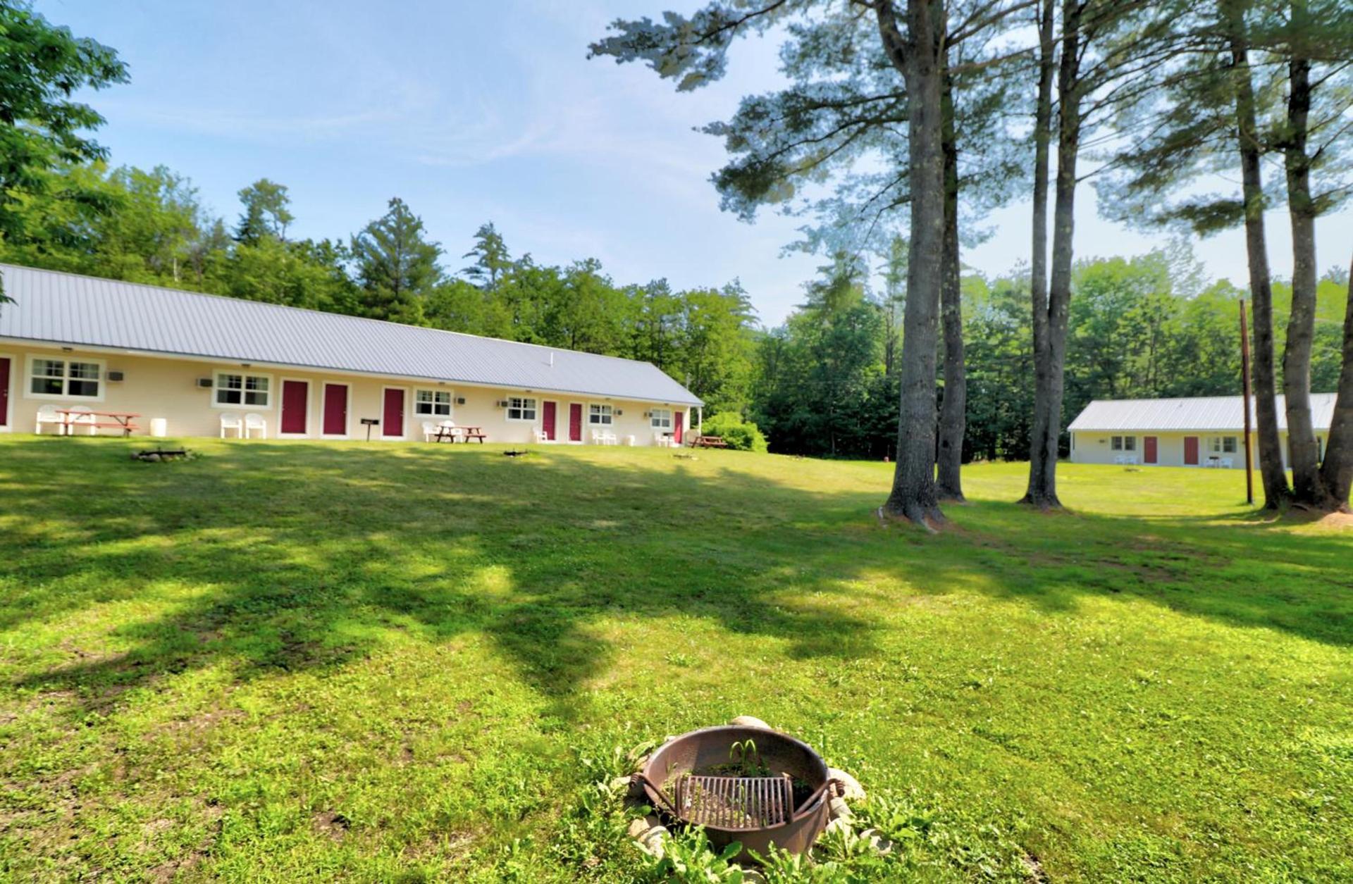 The Villager Motel photo 4