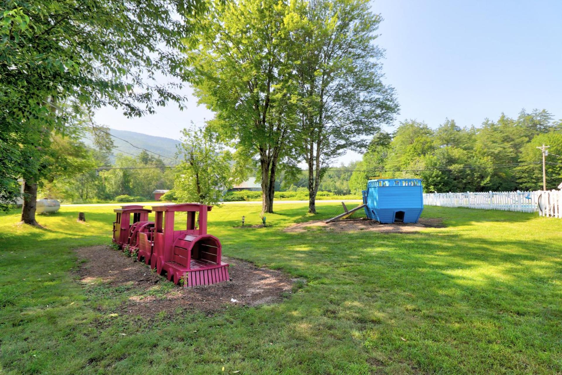 The Villager Motel photo 7