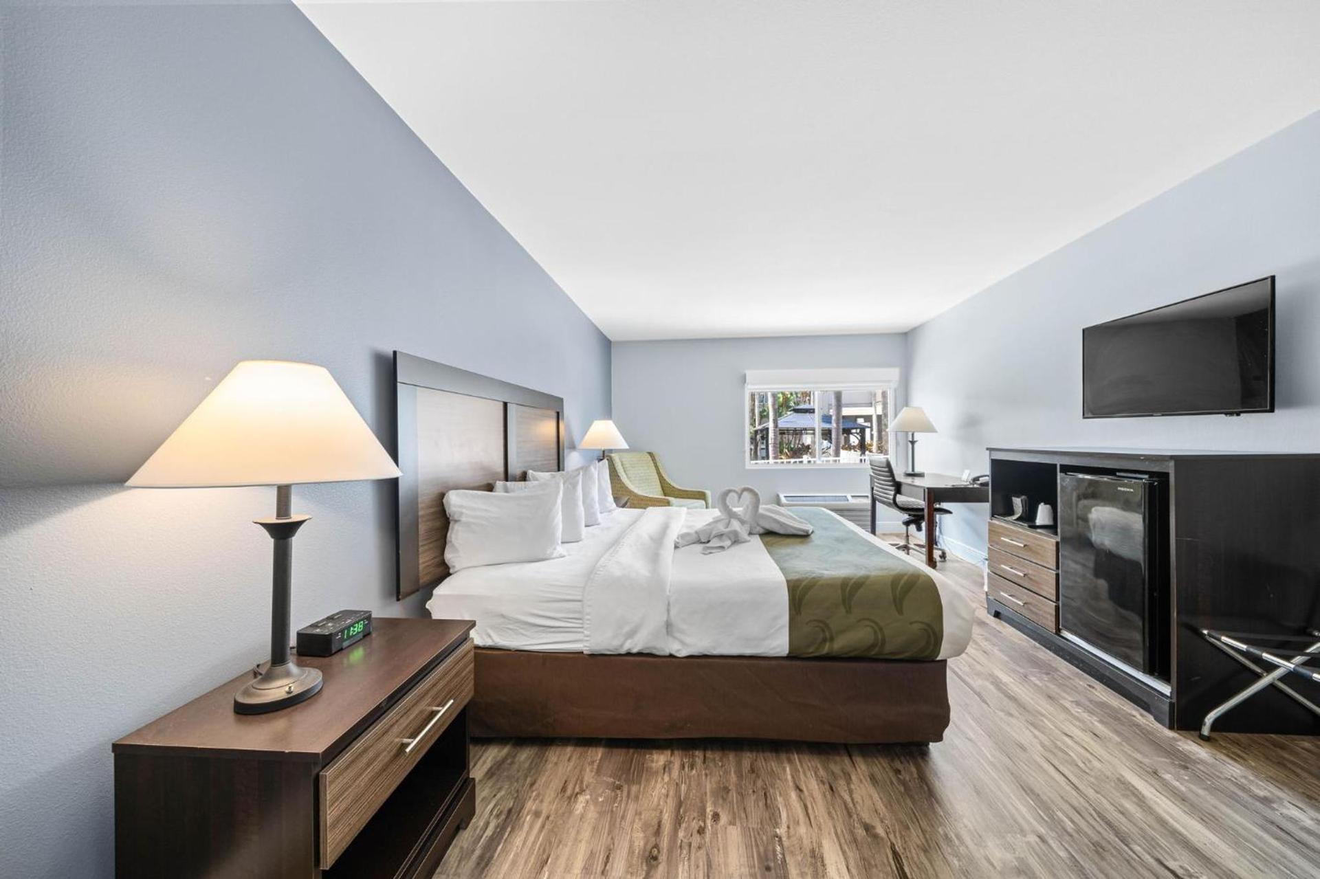 Quality Inn & Suites Tampa near Fairgrounds and Casino photo 48