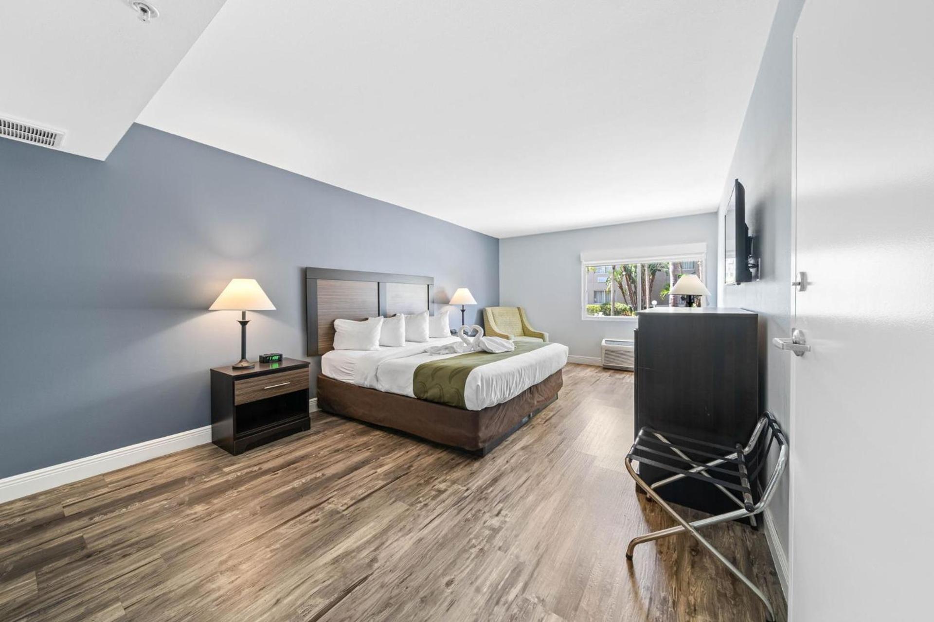 Quality Inn & Suites Tampa near Fairgrounds and Casino photo 50
