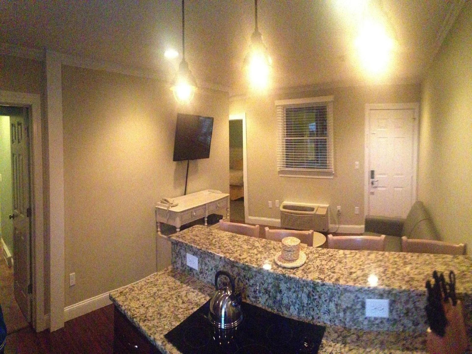 InnSeason Resorts HarborWalk photo 17