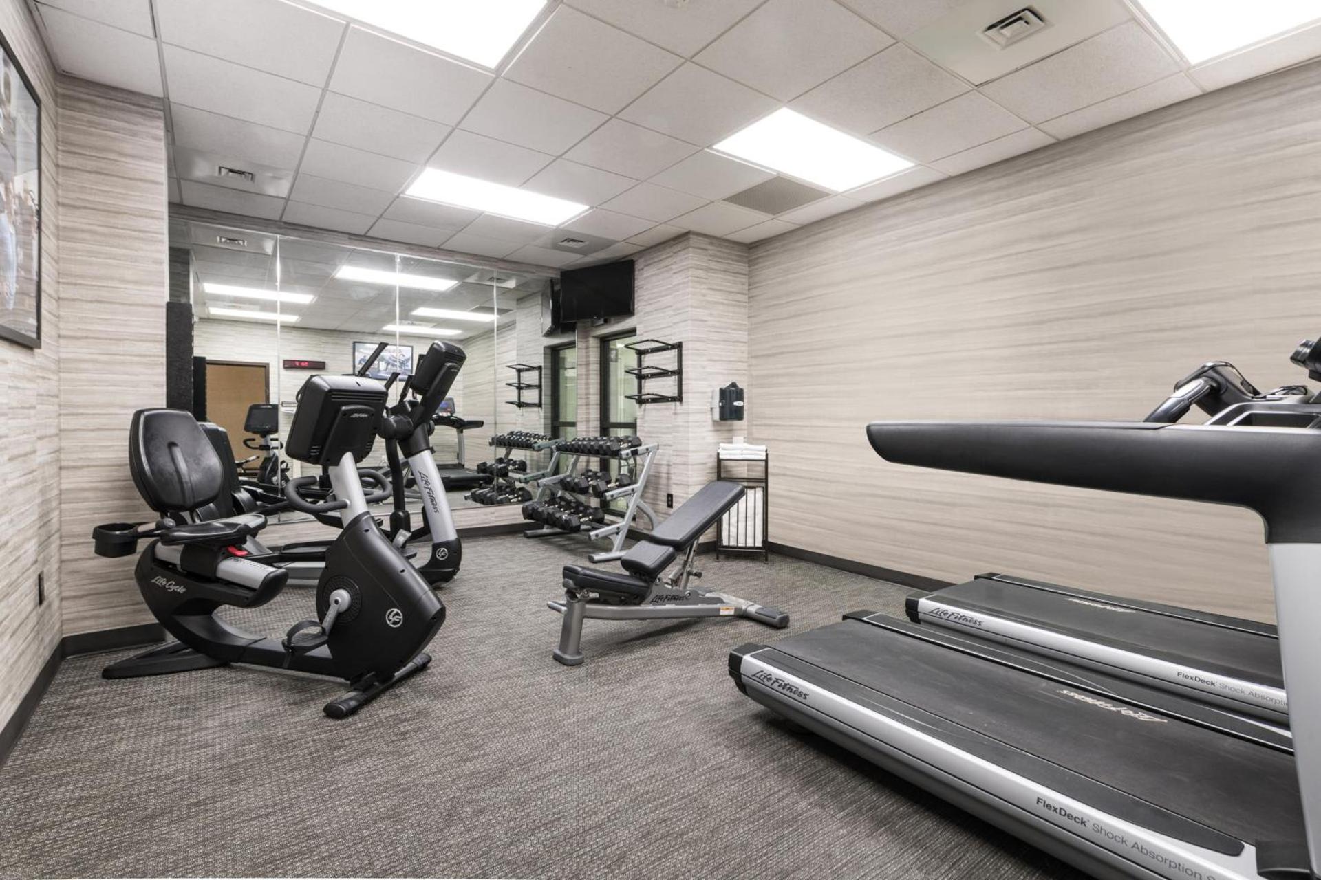Courtyard by Marriott Newark-University of Delaware photo 39