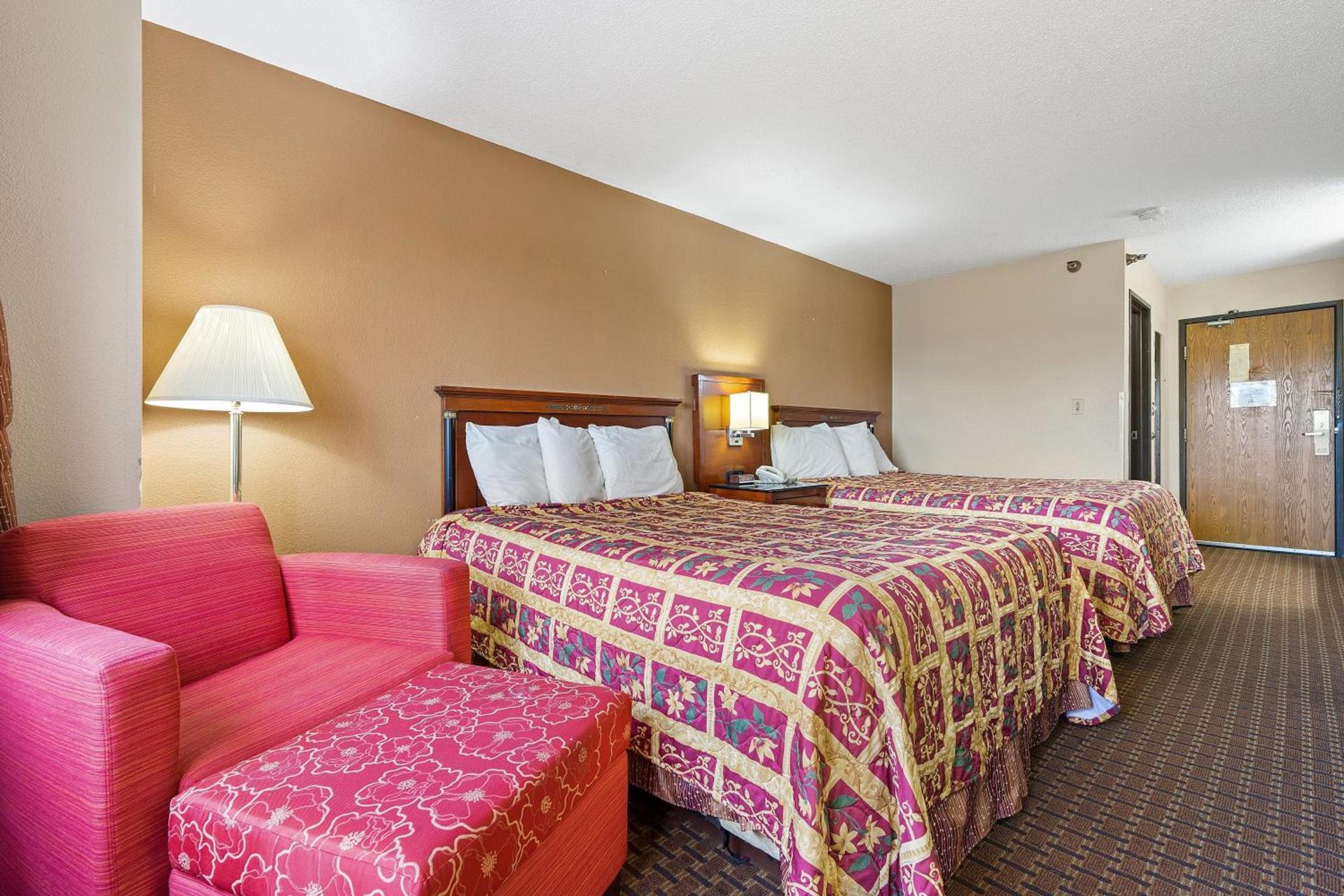Geneva Motel photo 4