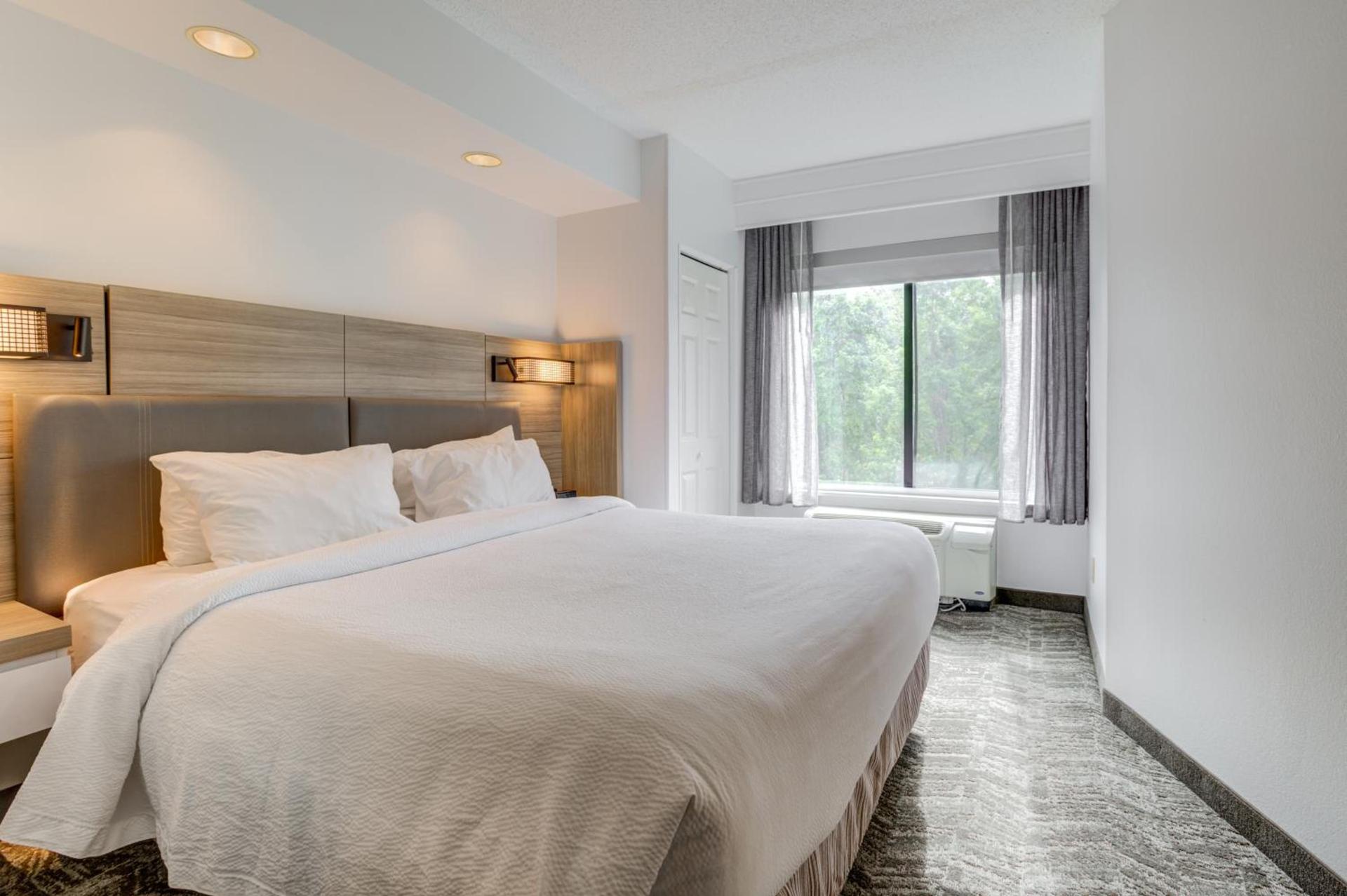 SpringHill Suites Gainesville photo 35