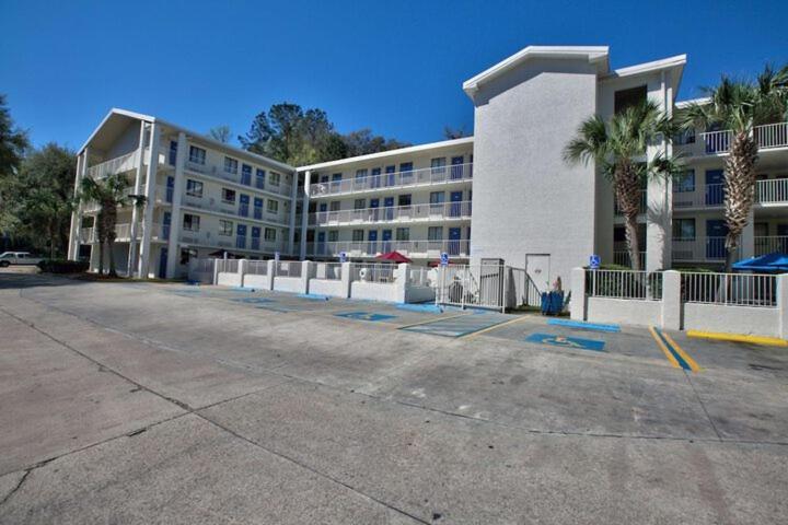 Loyalty Inn Tallahassee photo 18