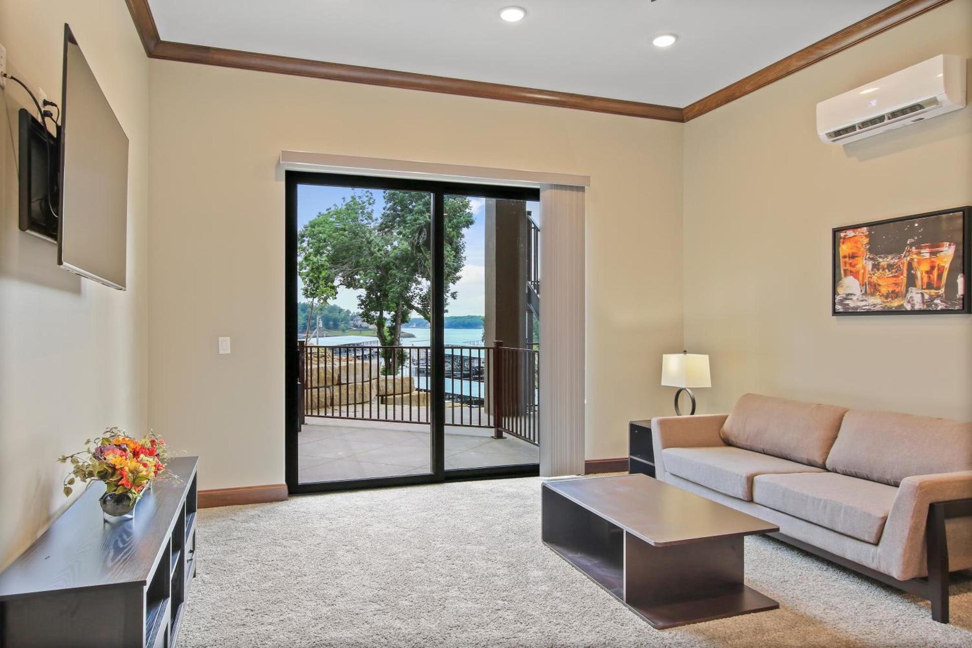 The Resort at Lake of the Ozarks photo 100
