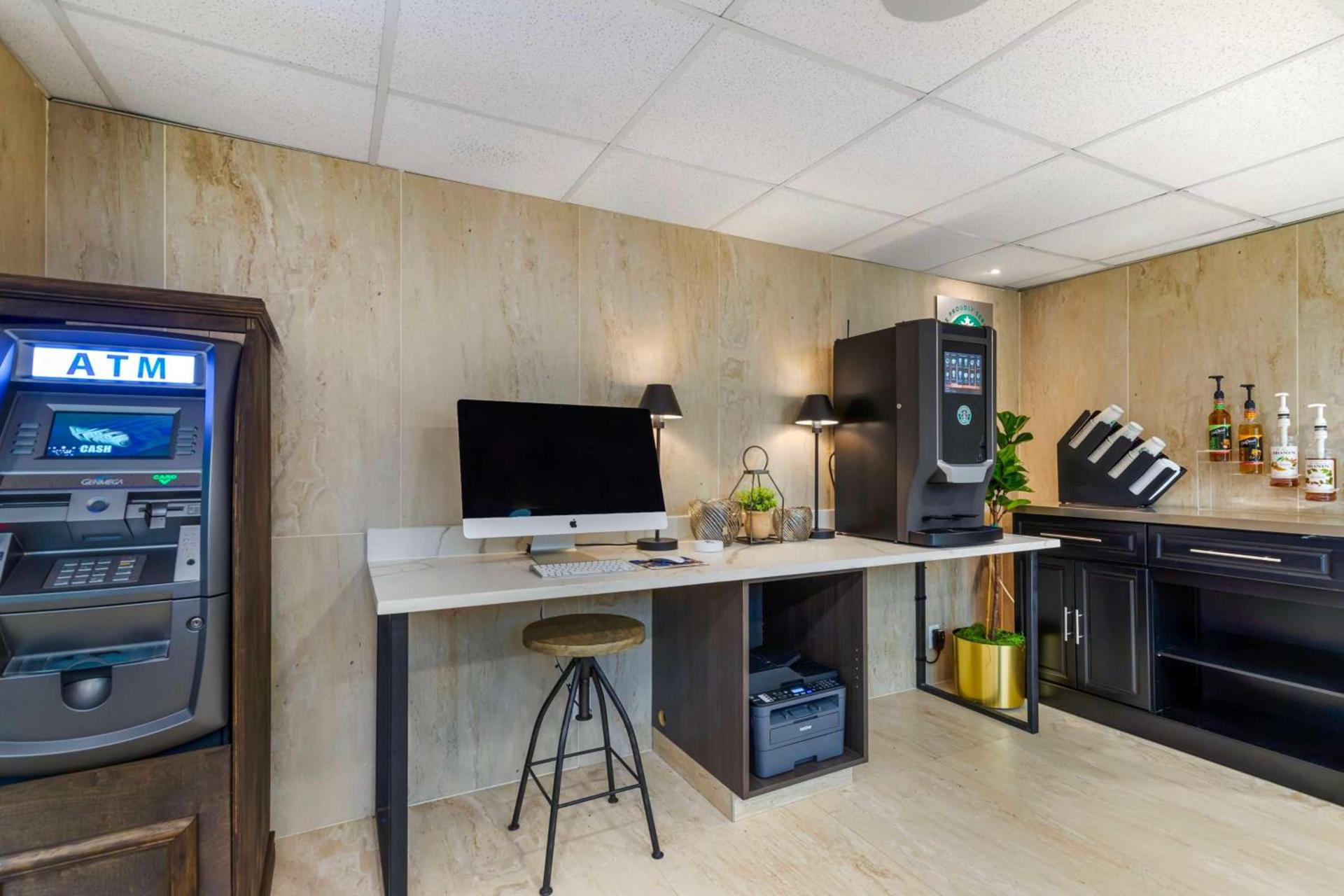 Best Western Corpus Christi Airport Hotel photo 39