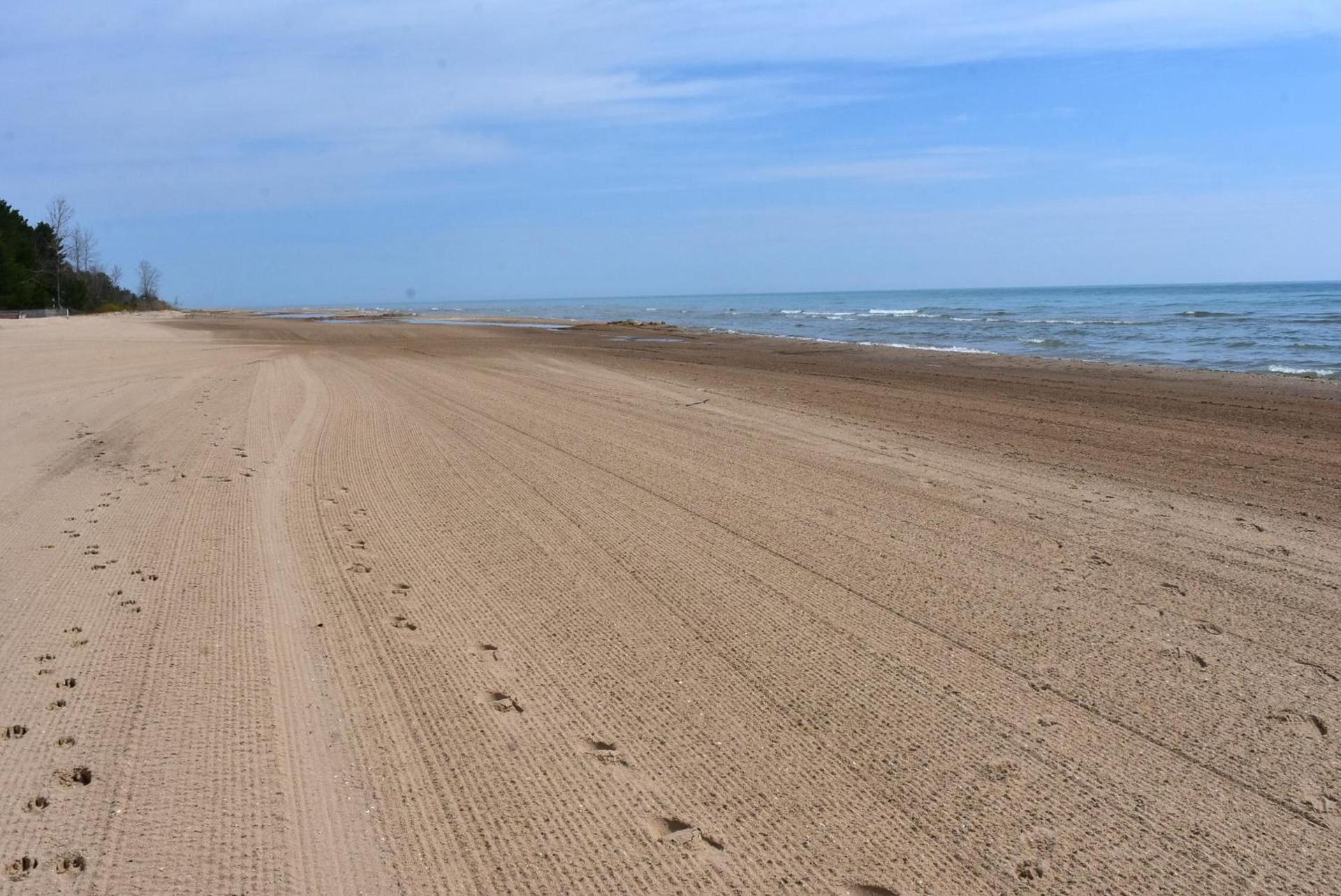 Sunrise Beach Oscoda @ Surfside photo 10