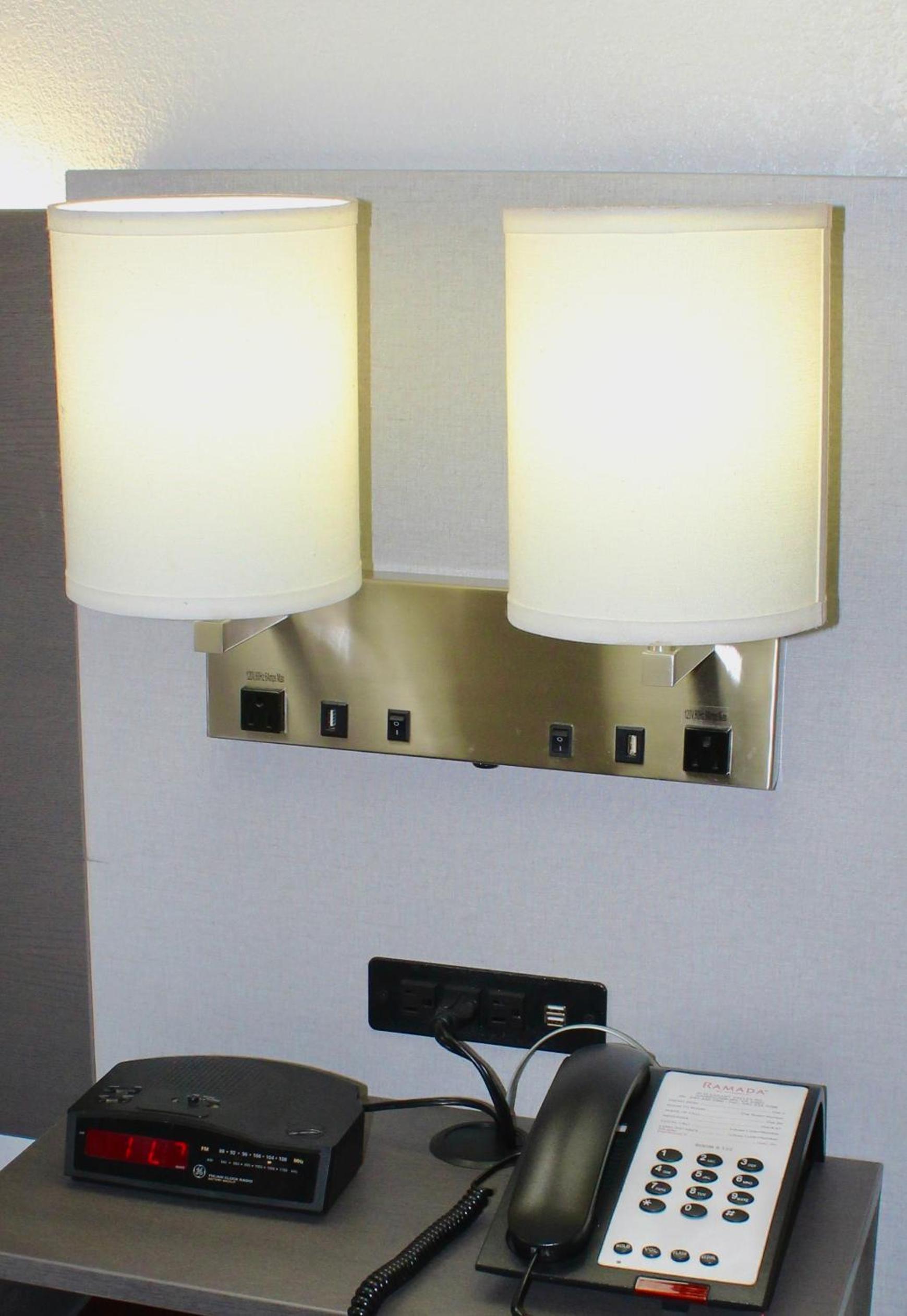 Ramada by Wyndham Harrisonburg photo 14