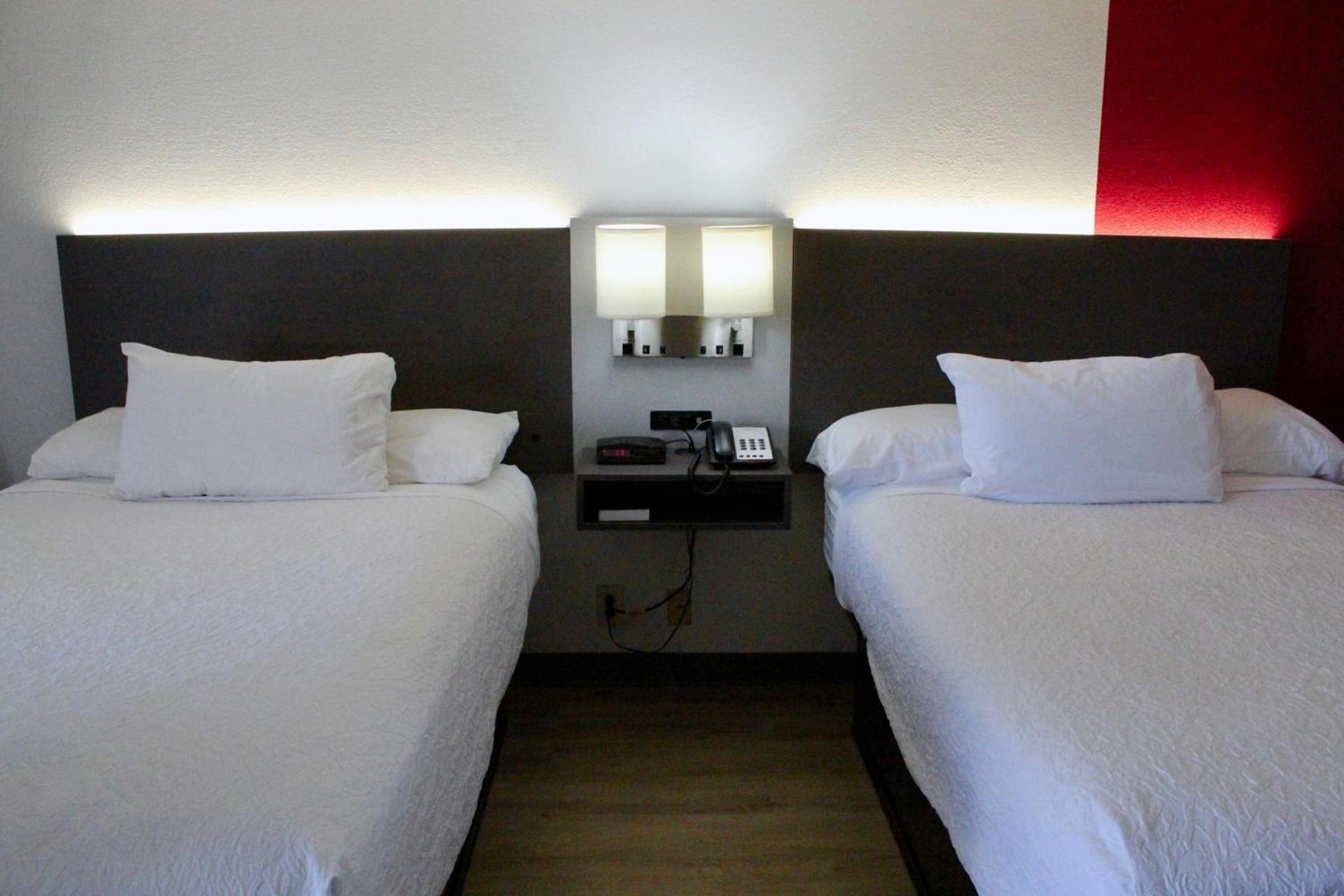 Ramada by Wyndham Harrisonburg photo 20