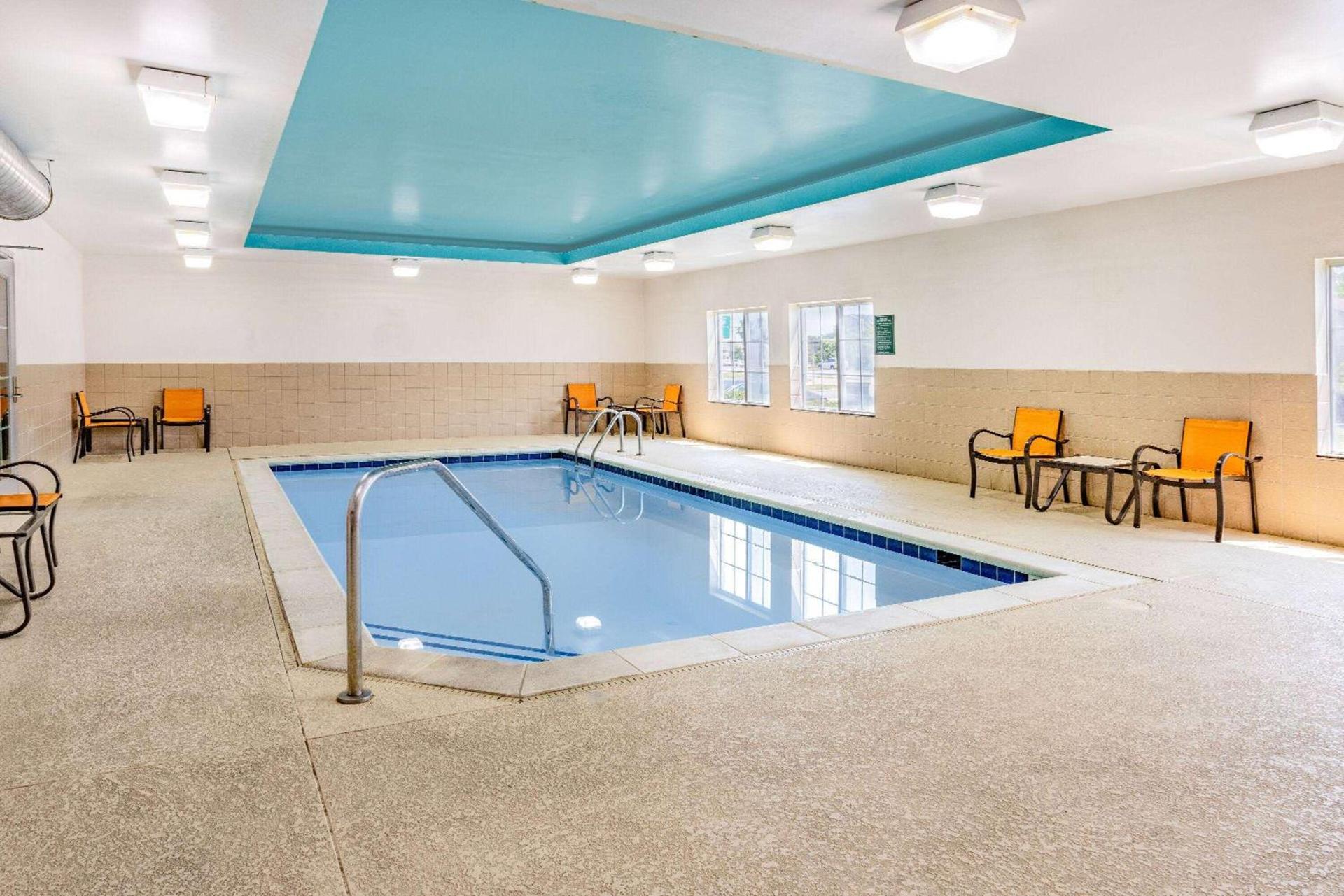 La Quinta Inn & Suites by Wyndham Norfolk photo 6