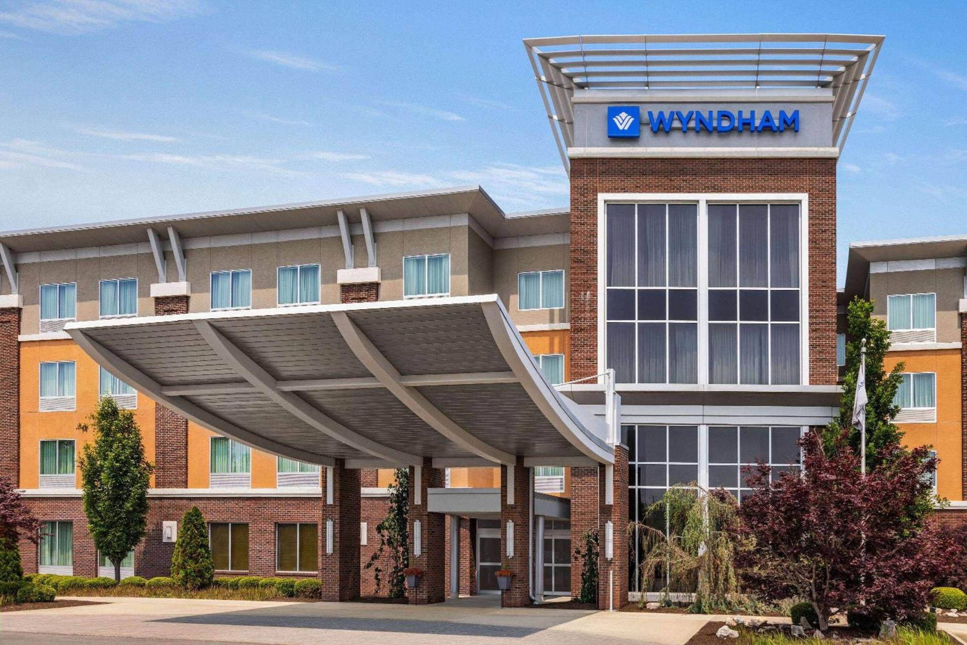 Wyndham Avon photo 1