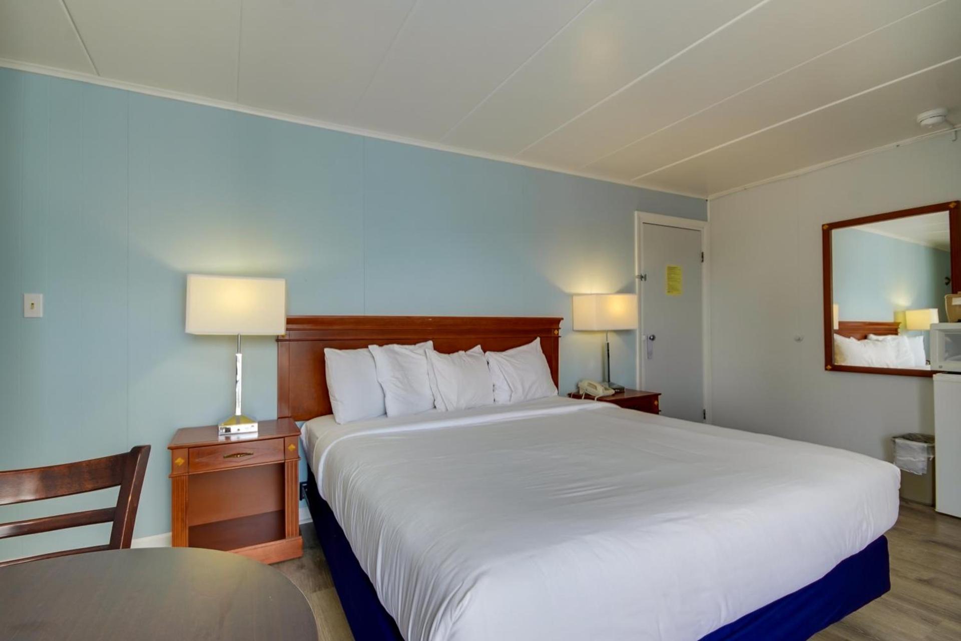 Rideau Oceanfront Motel photo 31